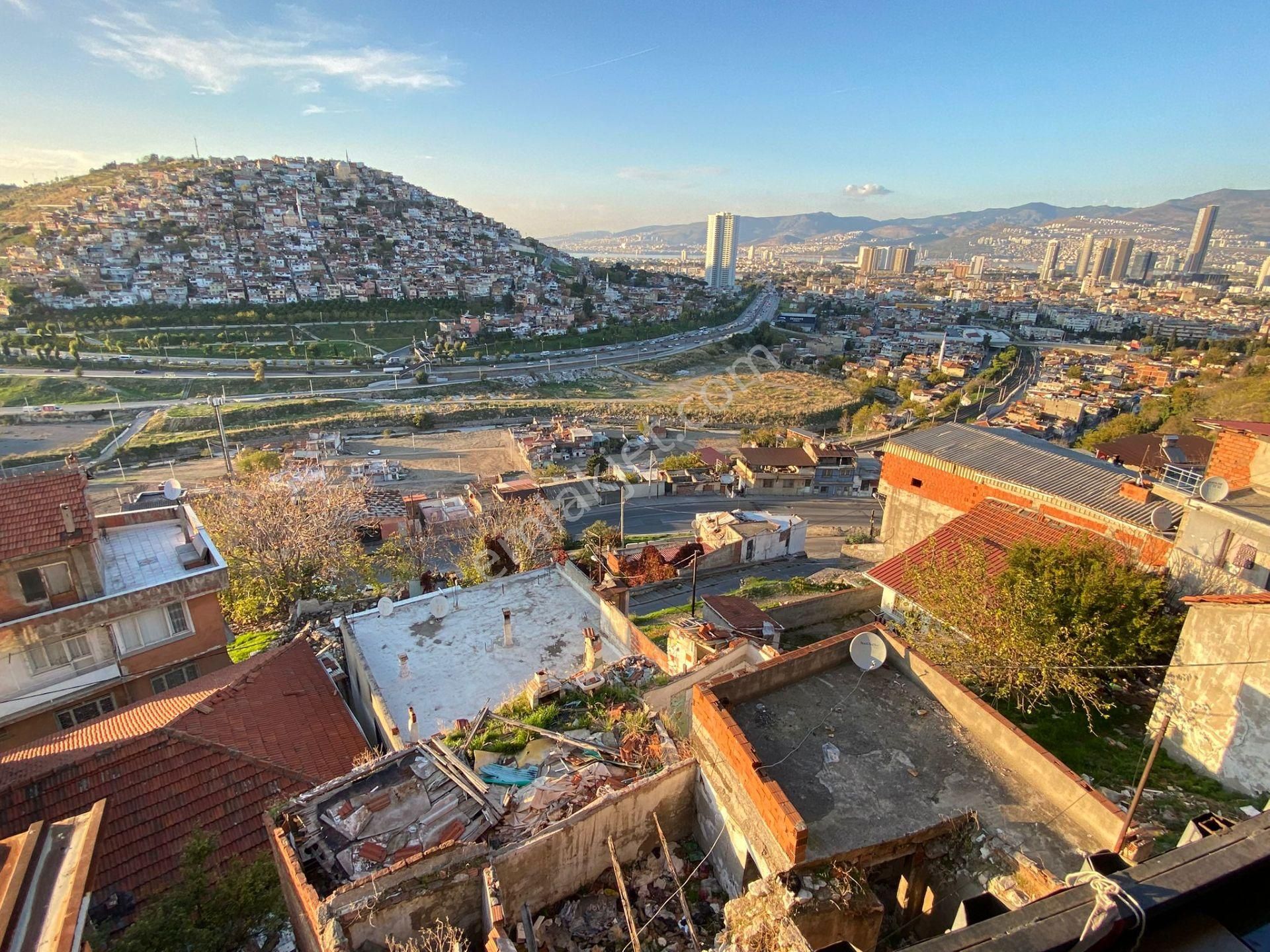Acill Konak İsmetpaşa Mah.de Gürçeşme Yakını 2 Katlı Satılık Müstakil Ev - Görsel 21