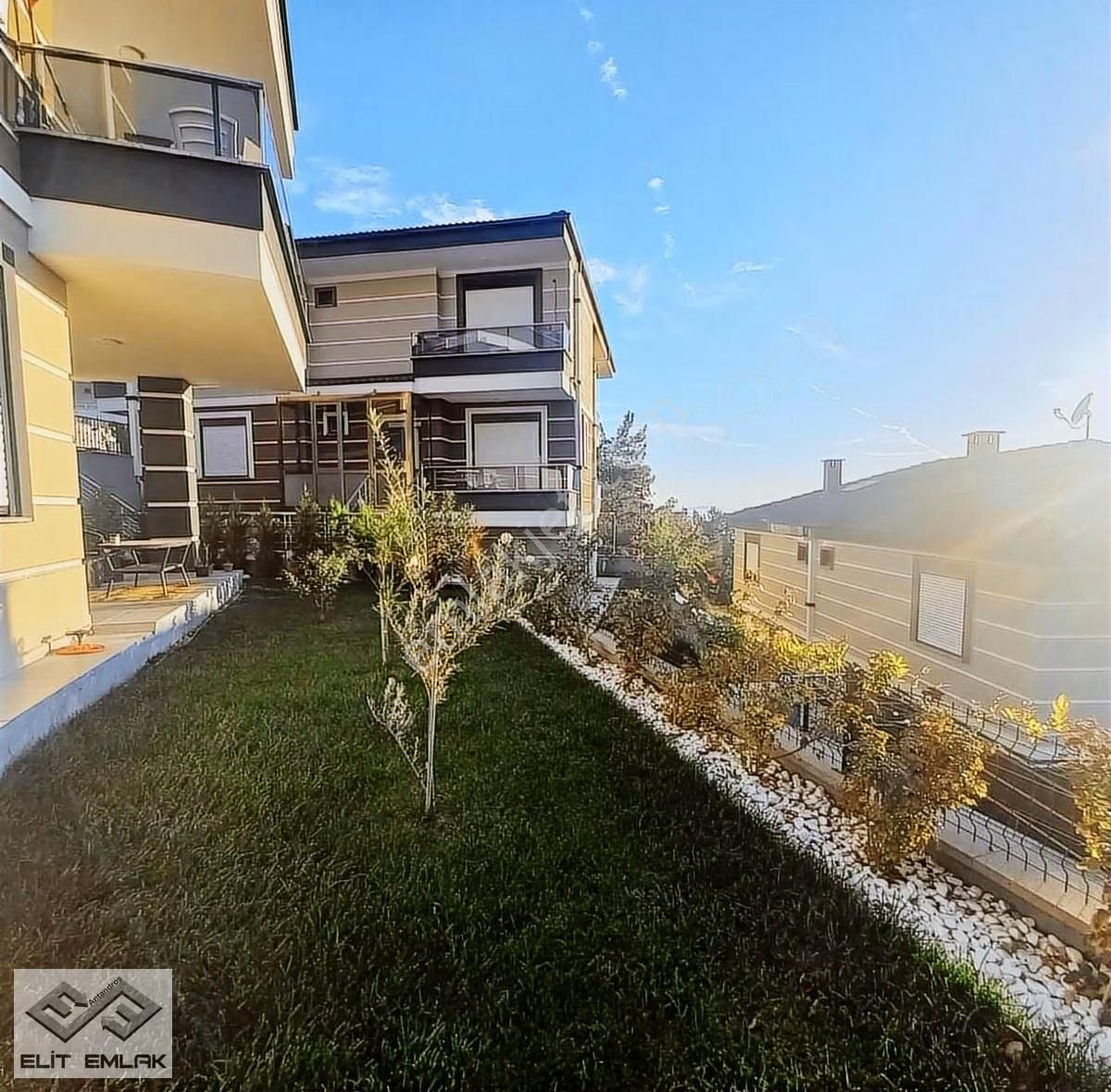 Altınoluk Köyünde Satılık Tam Müstakil Muhteşem Villa - Görsel 9