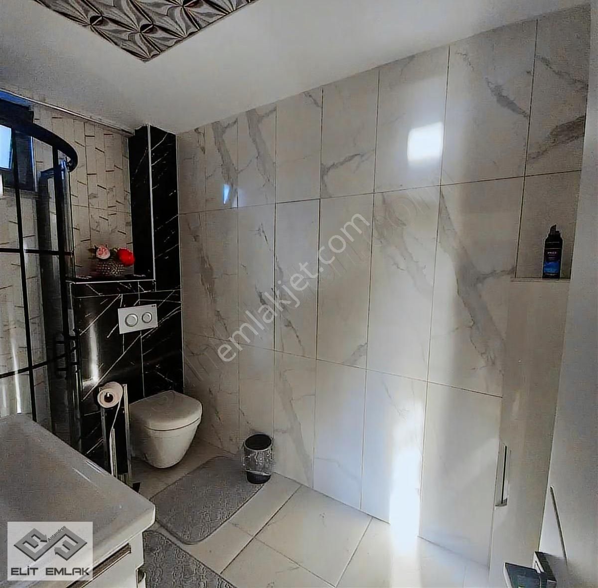 Altınoluk Köyünde Satılık Tam Müstakil Muhteşem Villa - Görsel 3