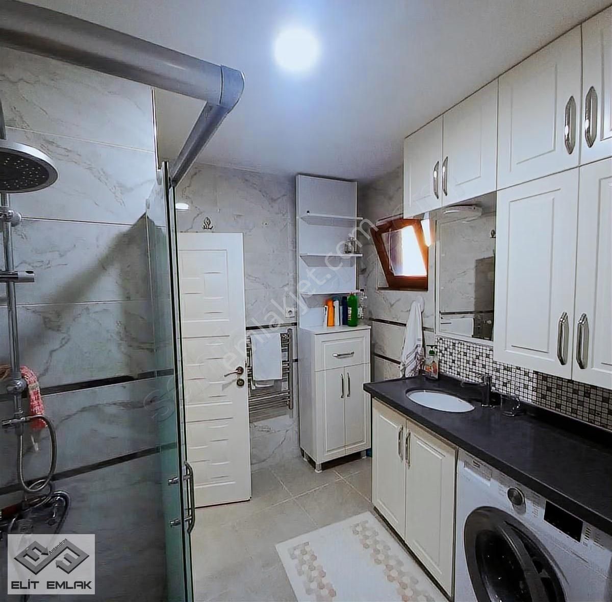 Altınoluk Köyünde Deniz Manzaralı Uygun Fiyata Villa - Görsel 16