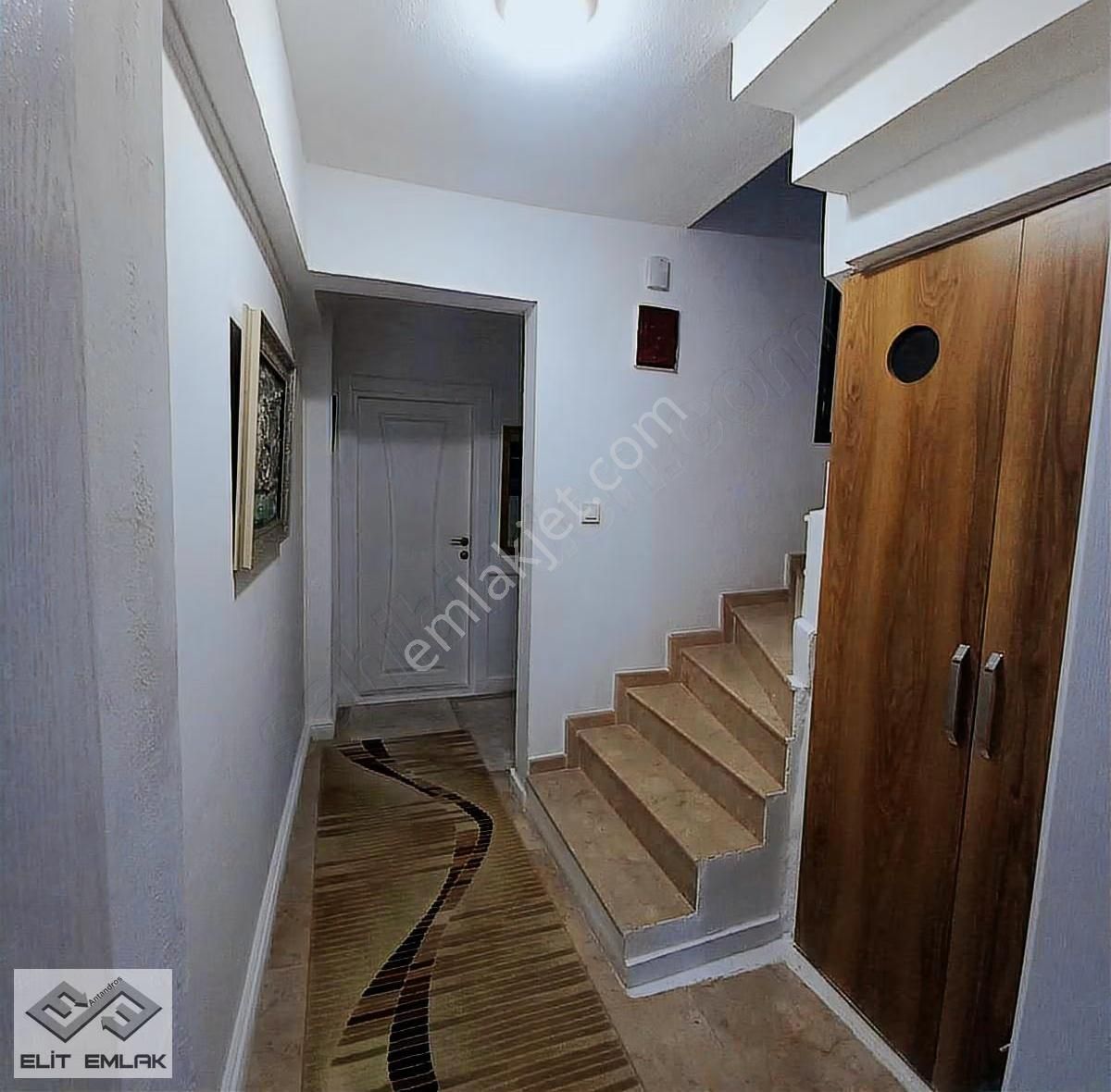 Altınoluk Köyünde Deniz Manzaralı Uygun Fiyata Villa - Görsel 7