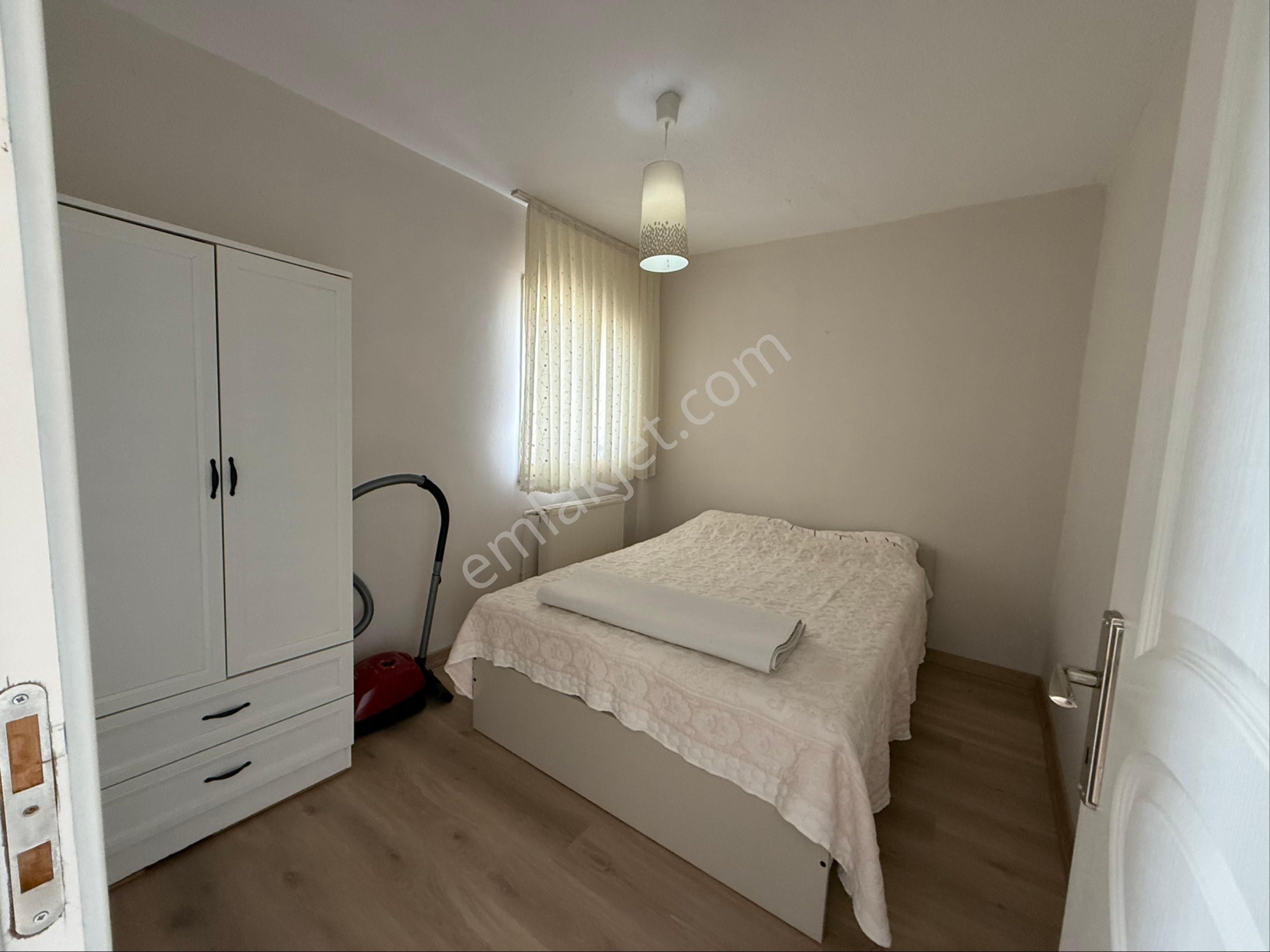 Emlak Konutların Sitesinde 4+1 Havuzlu Satılık Villa - Görsel 20