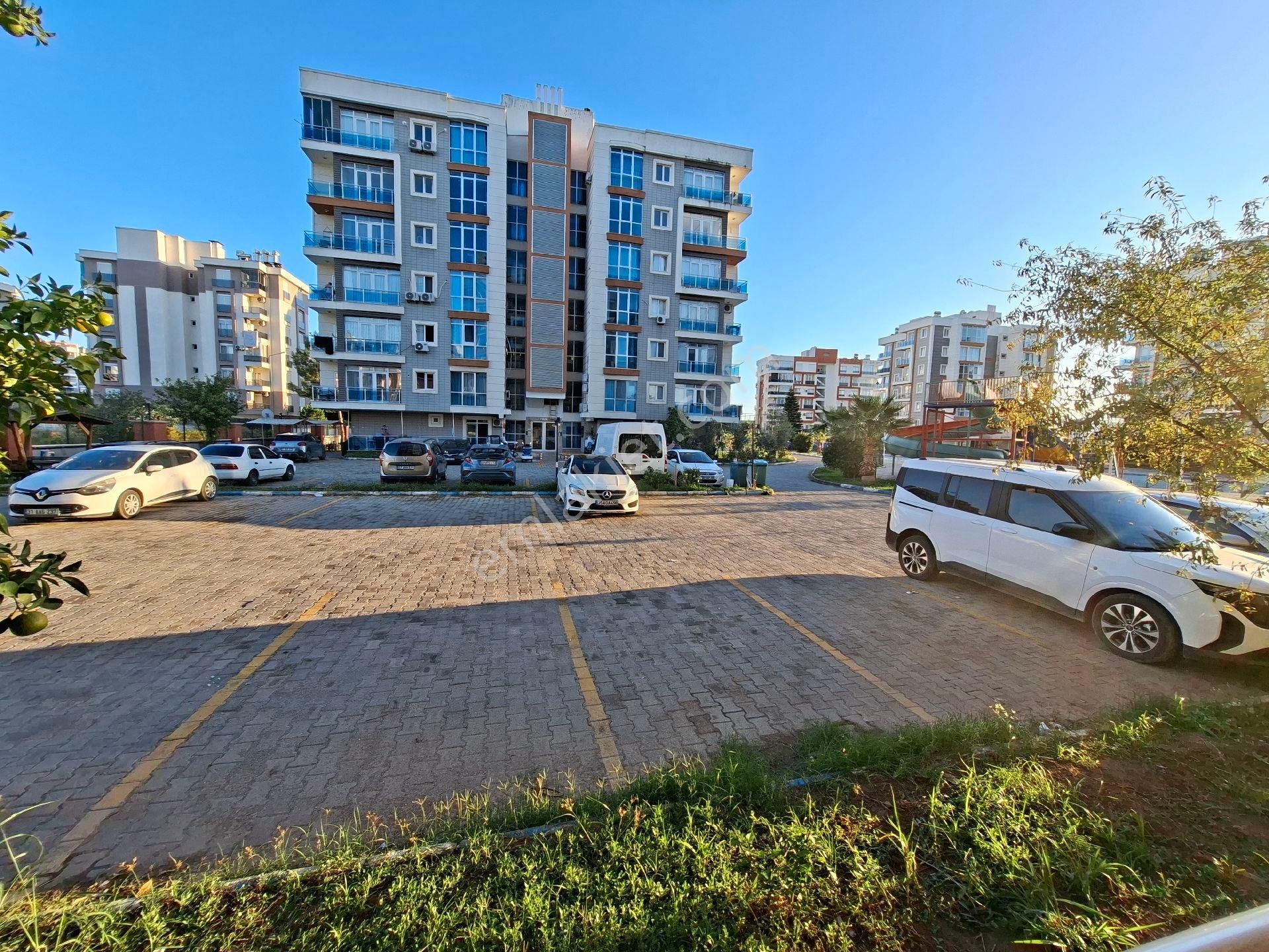 Göksu Mh Havuzlu Site İcerisin De 2+1 A Mutfak Yüksek Giriş Daire - Görsel 17