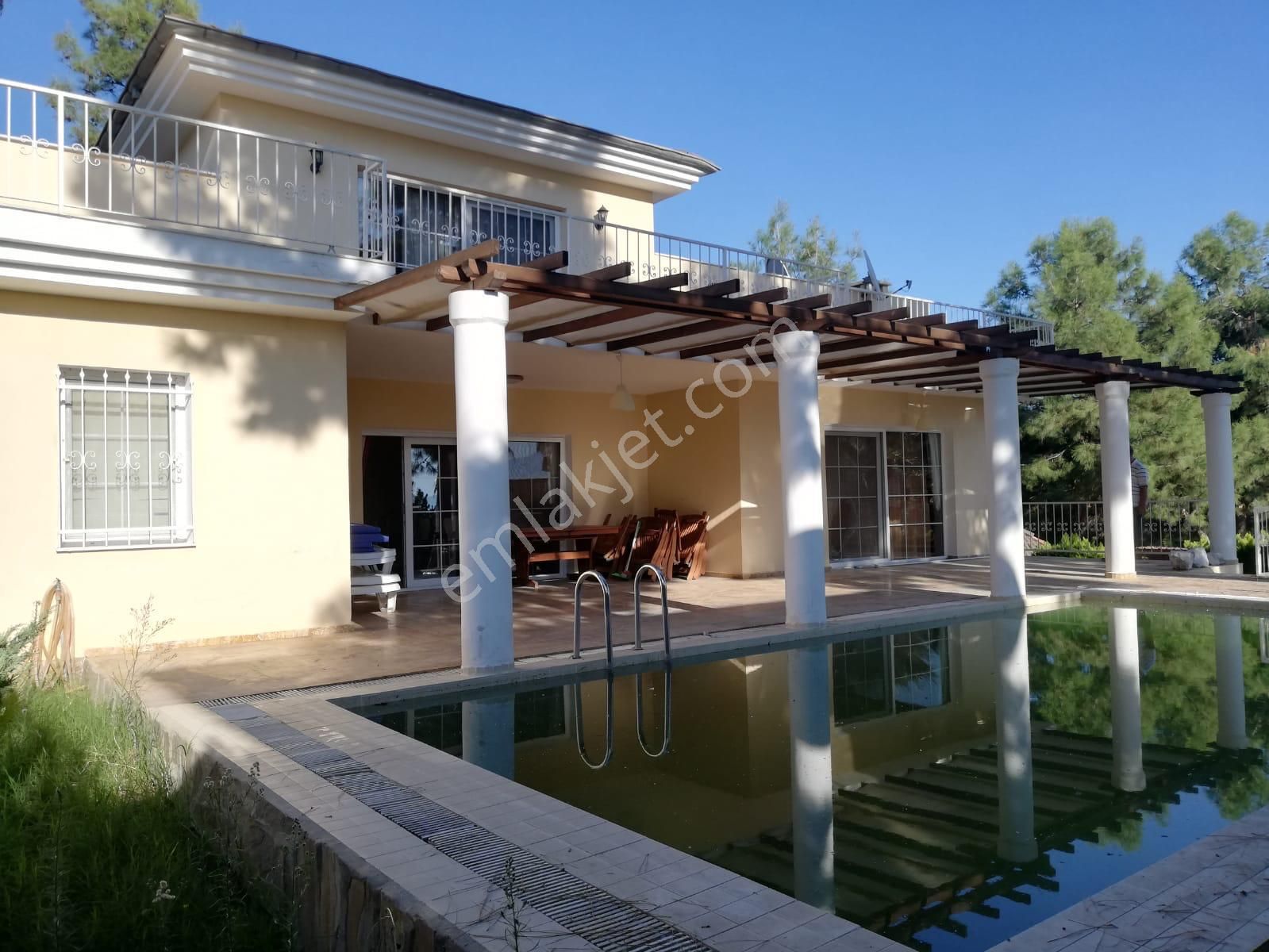 Karaova'da Özel Havuzlu Tek Müstakil Villa - Görsel 3