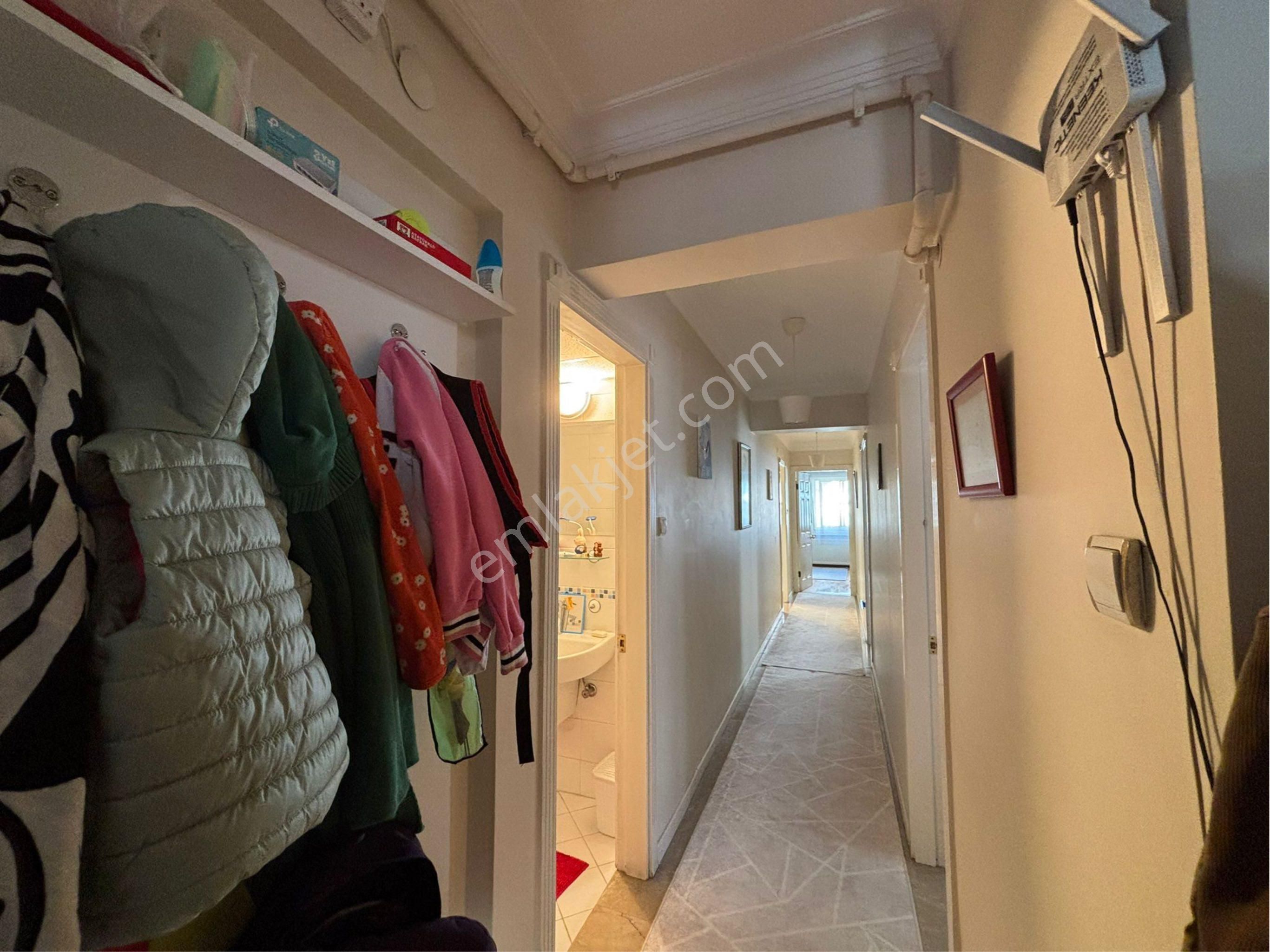 Alsancak Dutlu Sokakta 3.kat 3+1 Genç Binada Otoparklı Satılık Daire! - Görsel 6