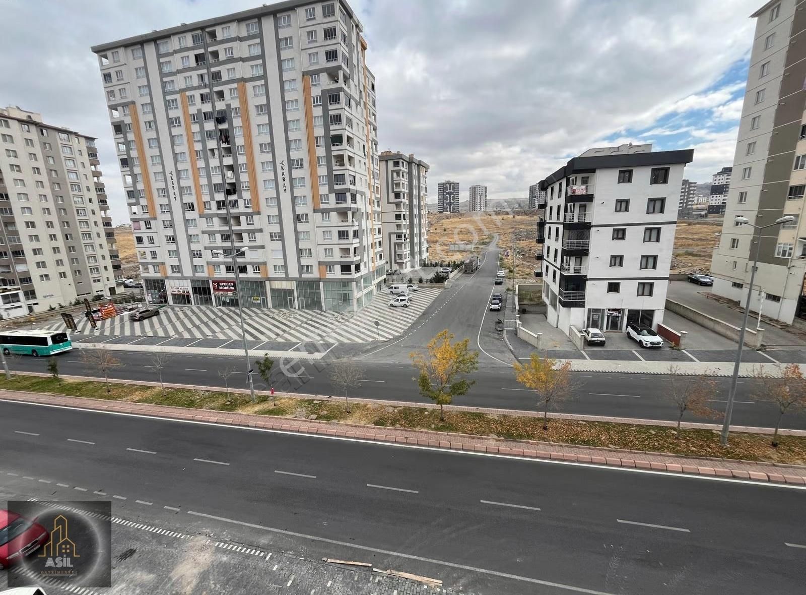 Mimsinde Ana Cadde Üzerinde 2+1 Ara Kat Satılık Daire - Görsel 4