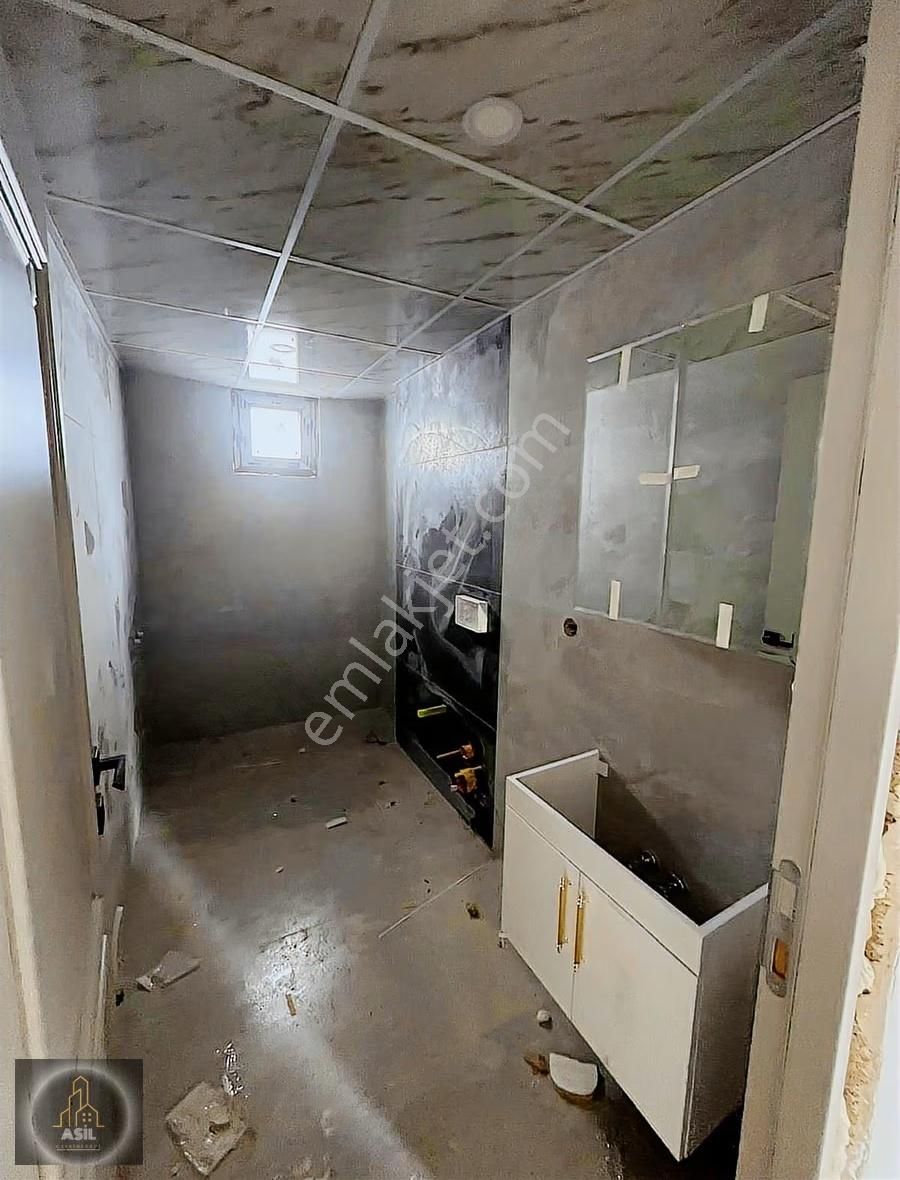 Mimsinde Ana Cadde Üzerinde 2+1 Ara Kat Satılık Daire - Görsel 2