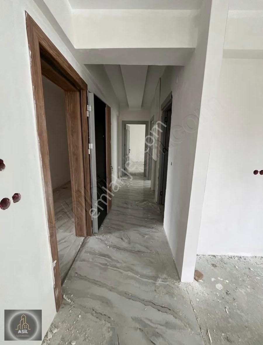 Mimsinde Ana Cadde Üzerinde 2+1 Ara Kat Satılık Daire - Görsel 8