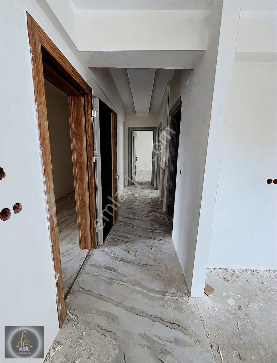 Mimsinde Ana Cadde Üzerinde 2+1 Ara Kat Satılık Daire - Görsel 9