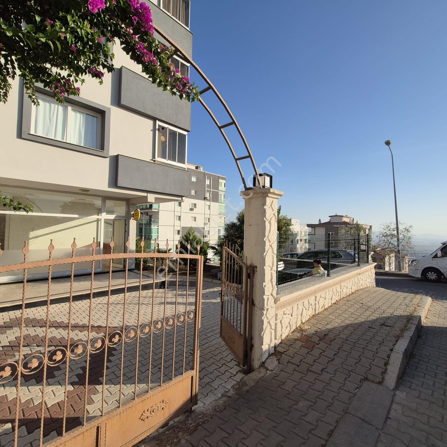 Deniz Manzaralı Kiralık Tertemiz Dükkan Evka 5 Egekent Esentepe - Görsel 13