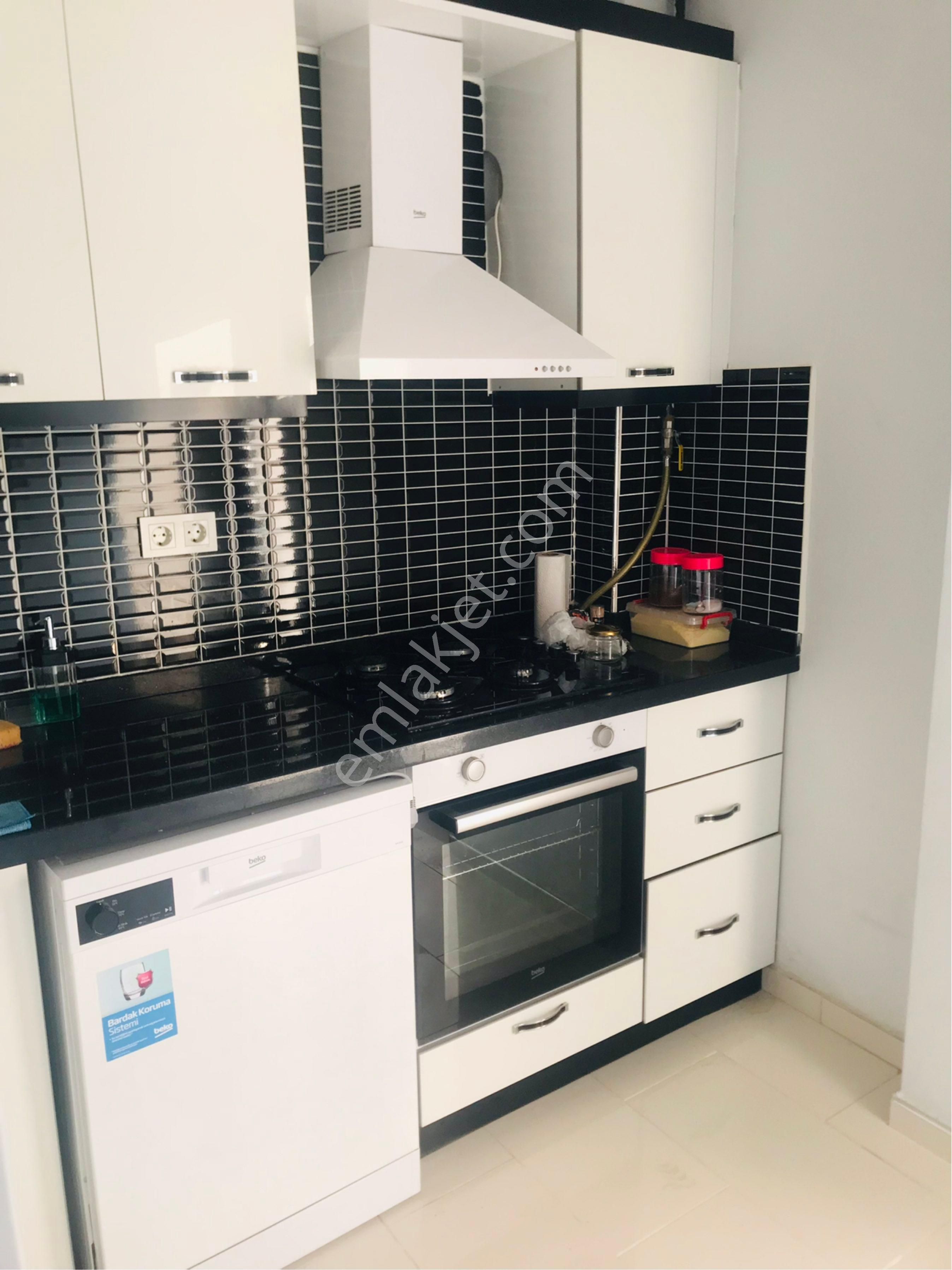 Çekmeköy Taşdelen Kiiralık 2+1 Eşyalı Daire Asansörlü - Görsel 19