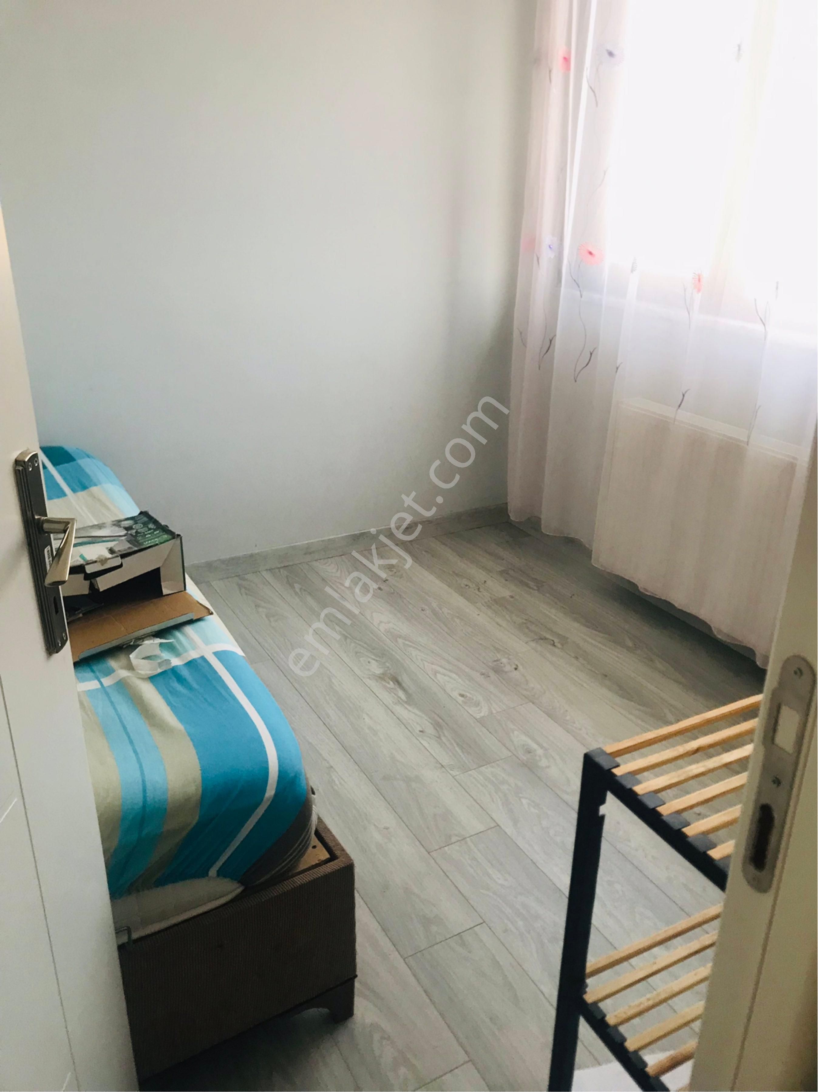 Çekmeköy Taşdelen Kiiralık 2+1 Eşyalı Daire Asansörlü - Görsel 12