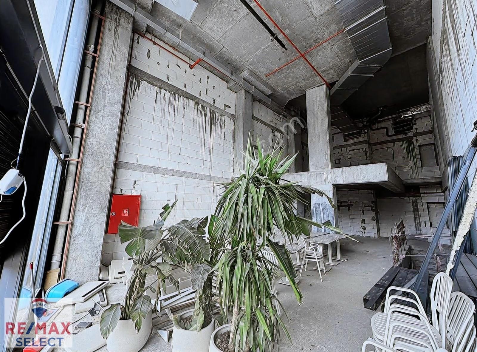 Sevcan Nef Bahçelievler İki+asmakat+önkullanım 250m2 Ticariünite - Görsel 14