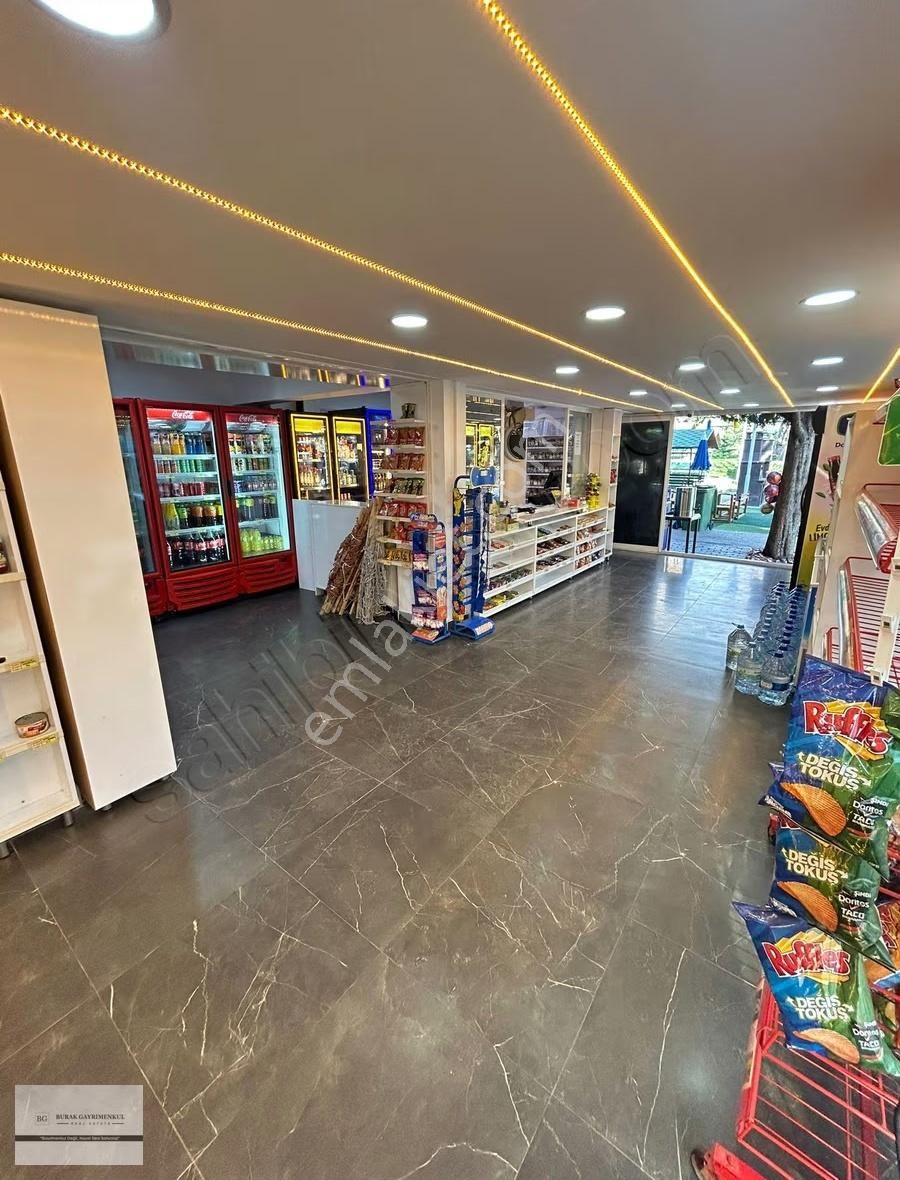 Yakacık Mesire Alanında Yüksek Bütçeli Büfe - Görsel 13