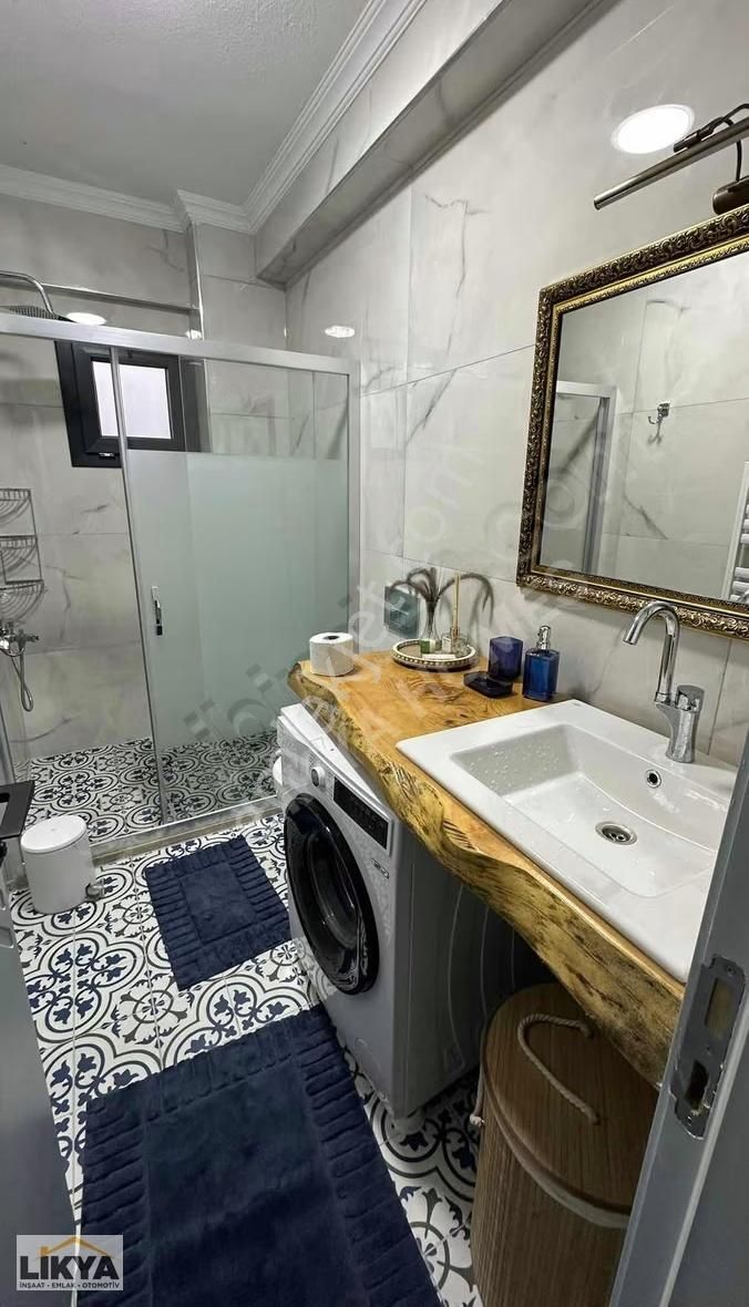 Sahile Çok Yakın Tam Korunaklı Lüks Kiralık - Görsel 12