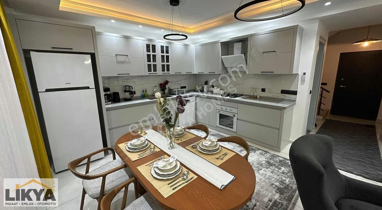 Sahile Çok Yakın Tam Korunaklı Lüks Kiralık - Görsel 14