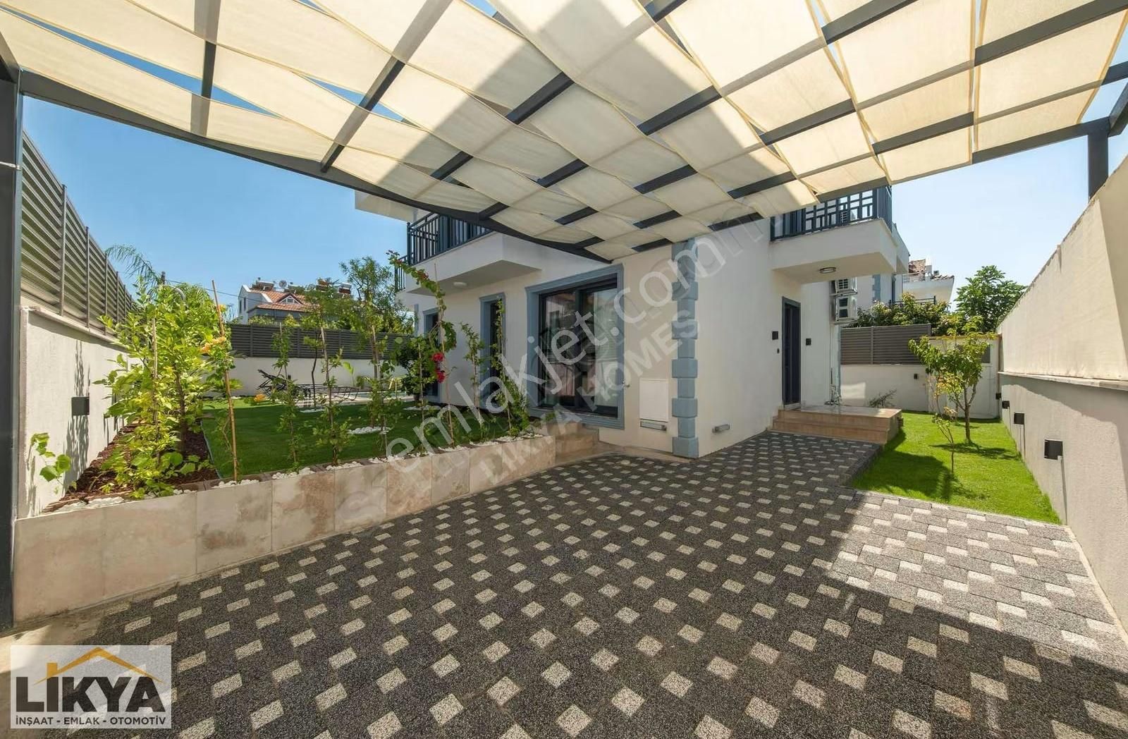 Sahile Çok Yakın Tam Korunaklı Lüks Kiralık - Görsel 17