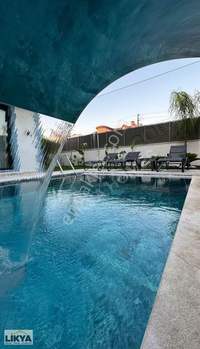 Sahile Çok Yakın Tam Korunaklı Lüks Kiralık - Görsel 18