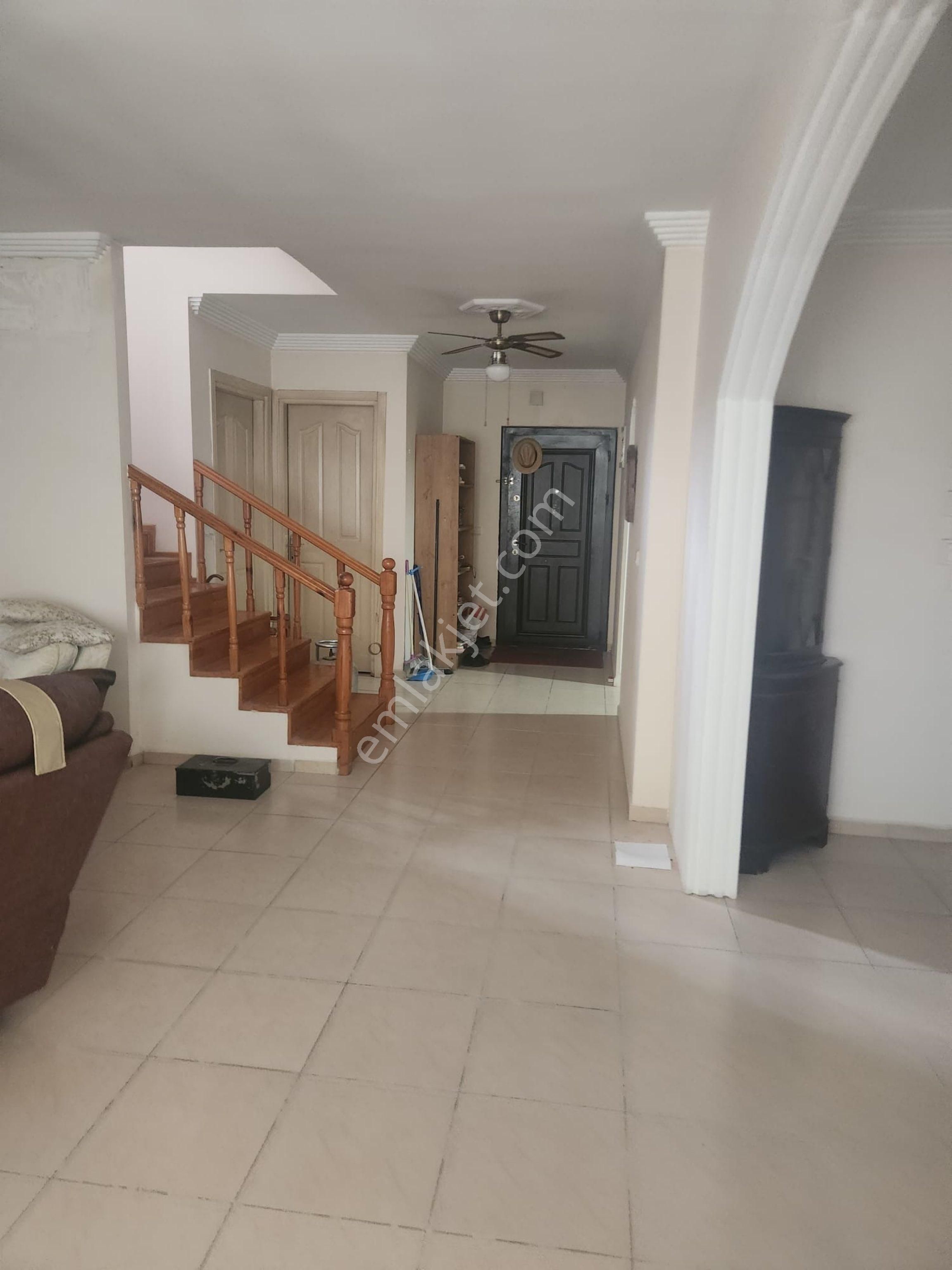 Sarılar Mahallesi’nde 5 + 1 Villamız Satılıktır Bir Dönüm Arsa İçerisinde - Görsel 19