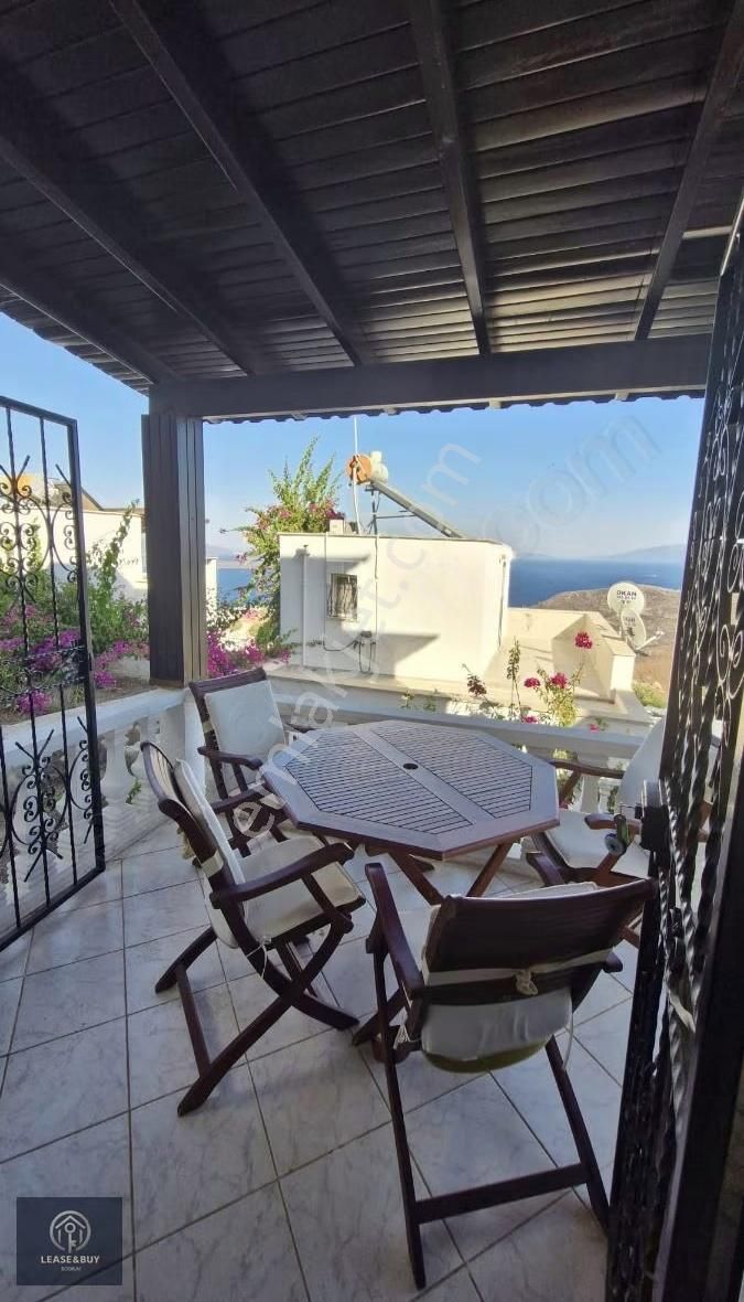 Bağla Aytur Sitesinde Müstakil Deniz Manzaralı Triplex Daire. - Görsel 9