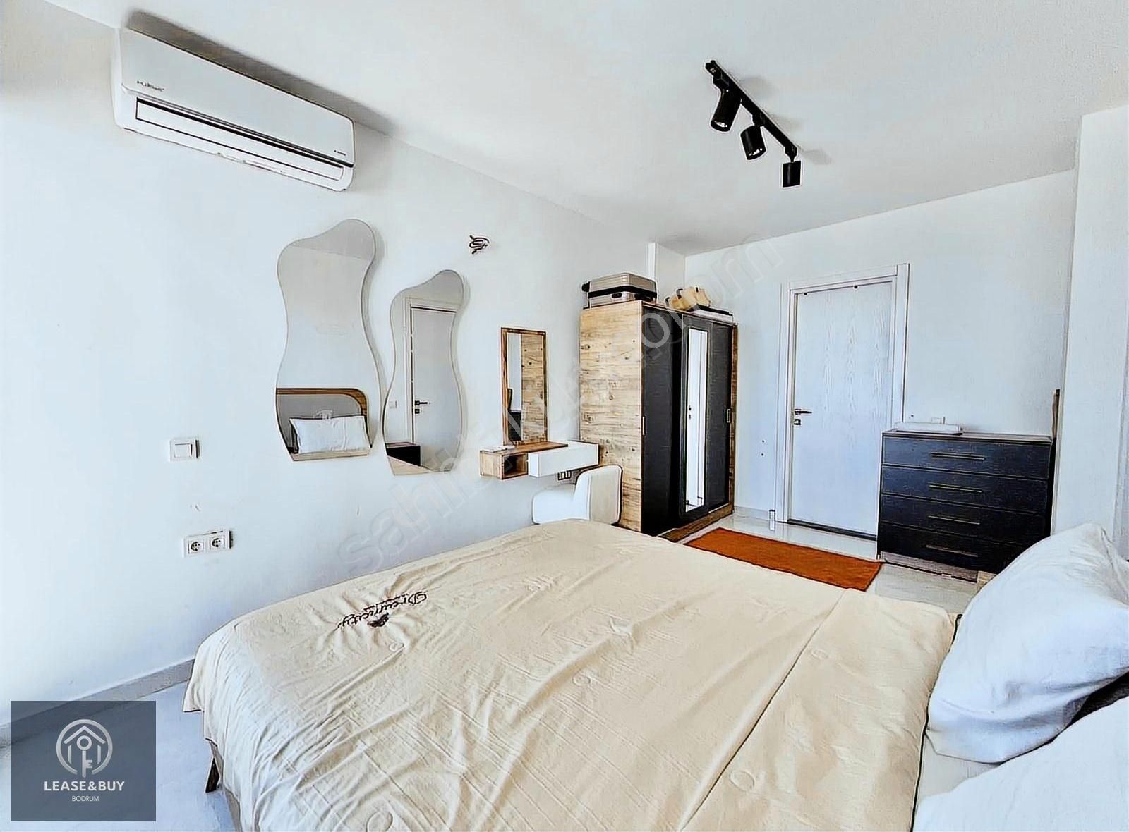 Bodrum Bagla`da Deniz Manzaralı 3+1 Triplex Villa - Görsel 18