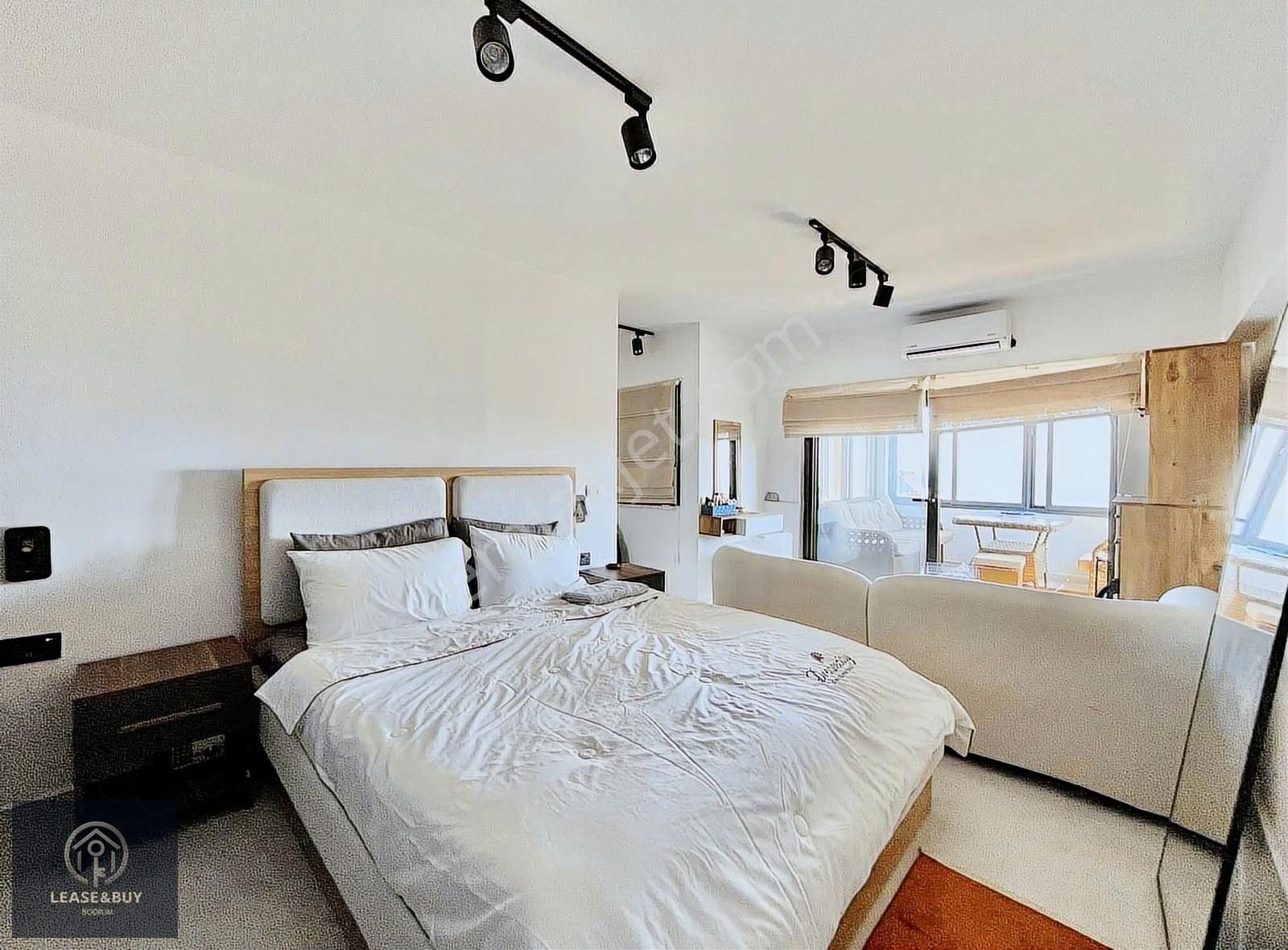 Bodrum Bagla`da Deniz Manzaralı 3+1 Triplex Villa - Görsel 6