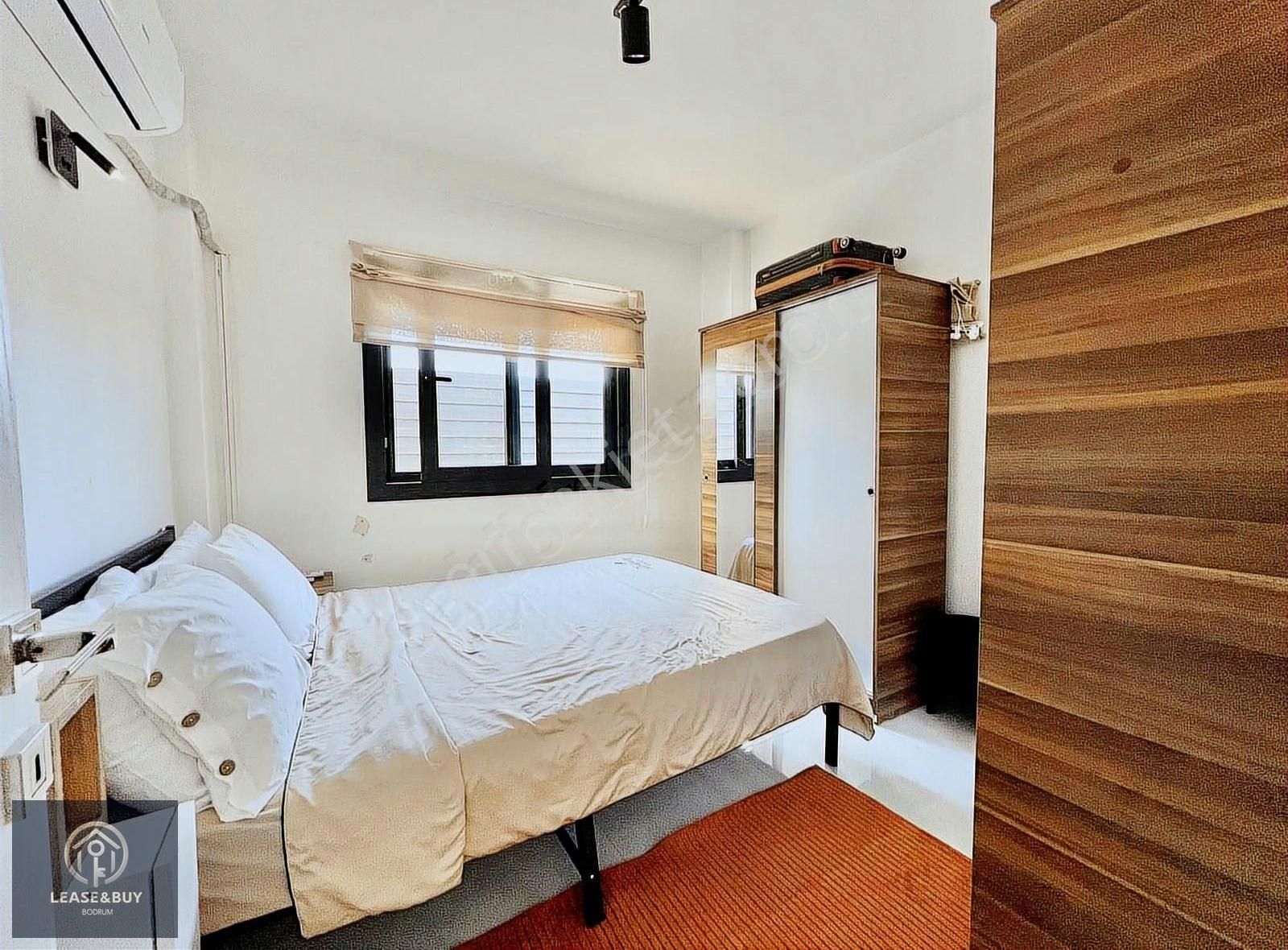 Bodrum Bagla`da Deniz Manzaralı 3+1 Triplex Villa - Görsel 11