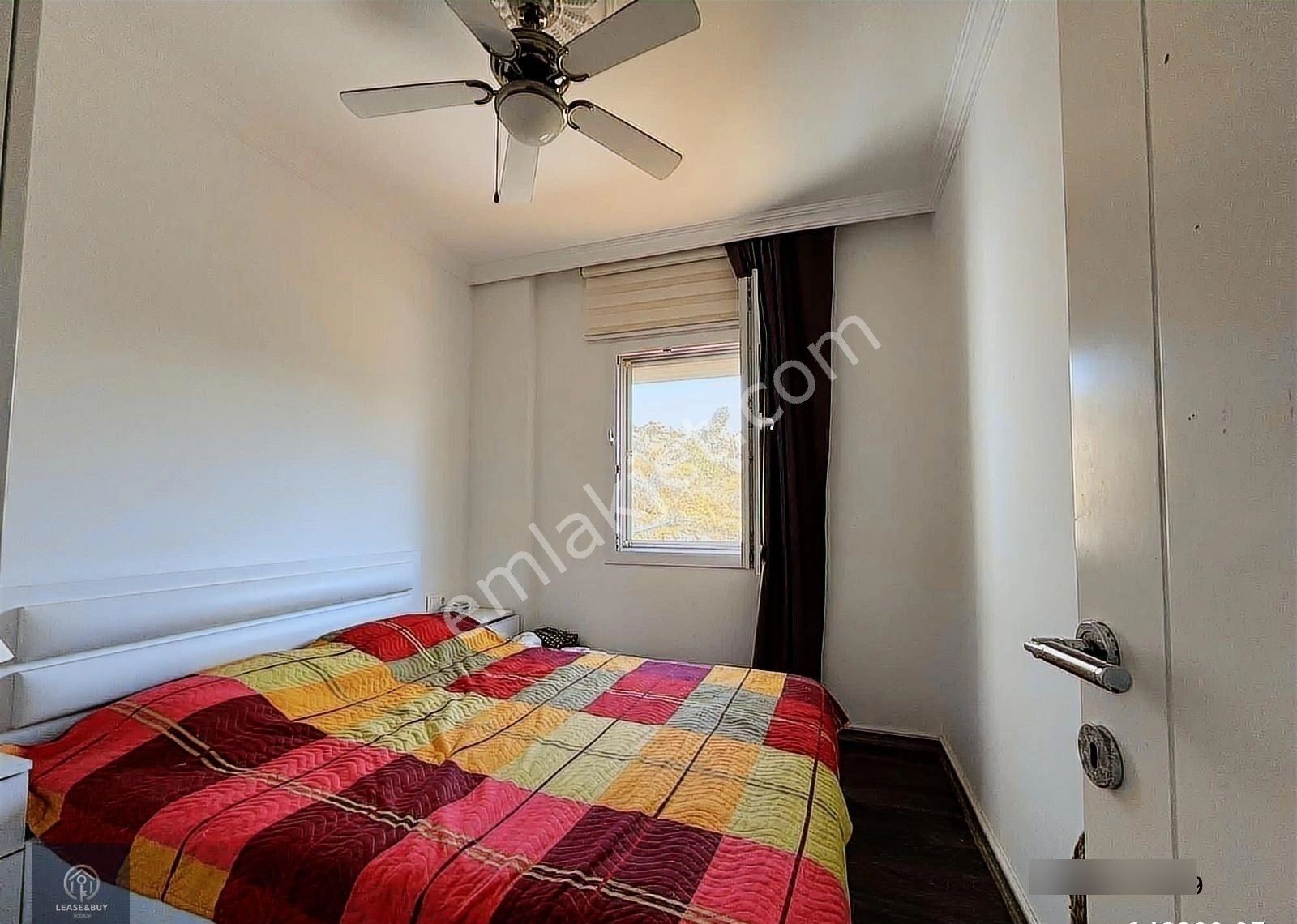 Aytur Sitesinde Geniş Bahçeli Villa - Görsel 6