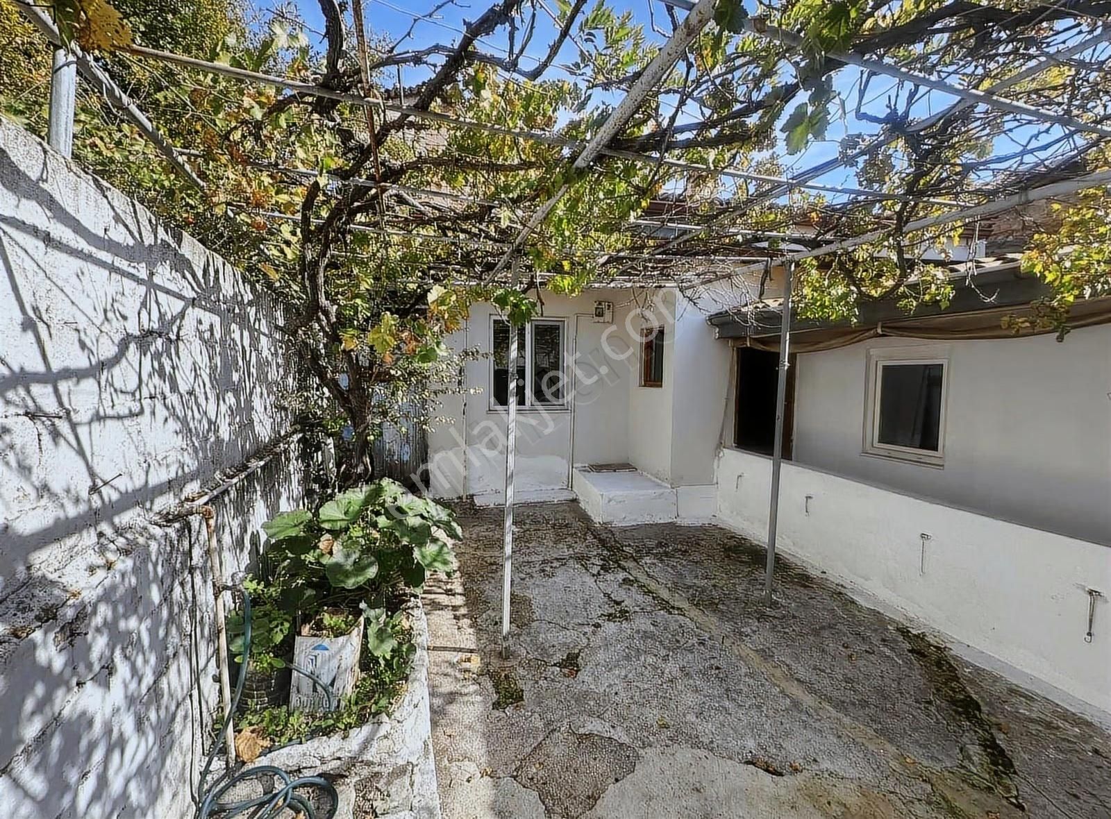 Muğla Kiramettin Mahallesinde Satılık Bahçeli Müstakil Ev - Görsel 3