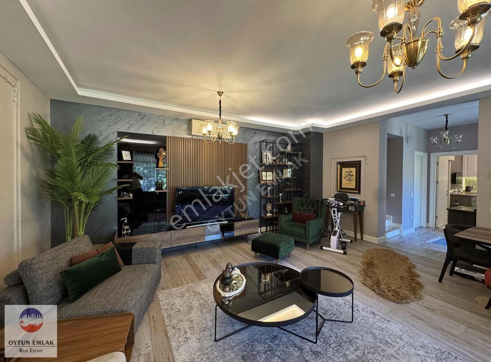 Ege Yakası Kapalı Kış Bahçeli 4+1 Satılık Müstakil Villa 220 M² - Görsel 28