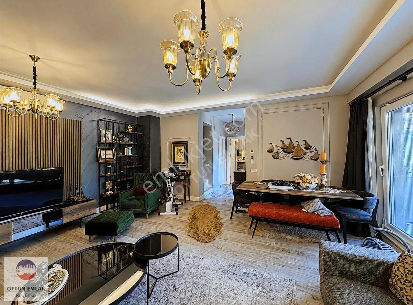 Ege Yakası Kapalı Kış Bahçeli 4+1 Satılık Müstakil Villa 220 M² - Görsel 8