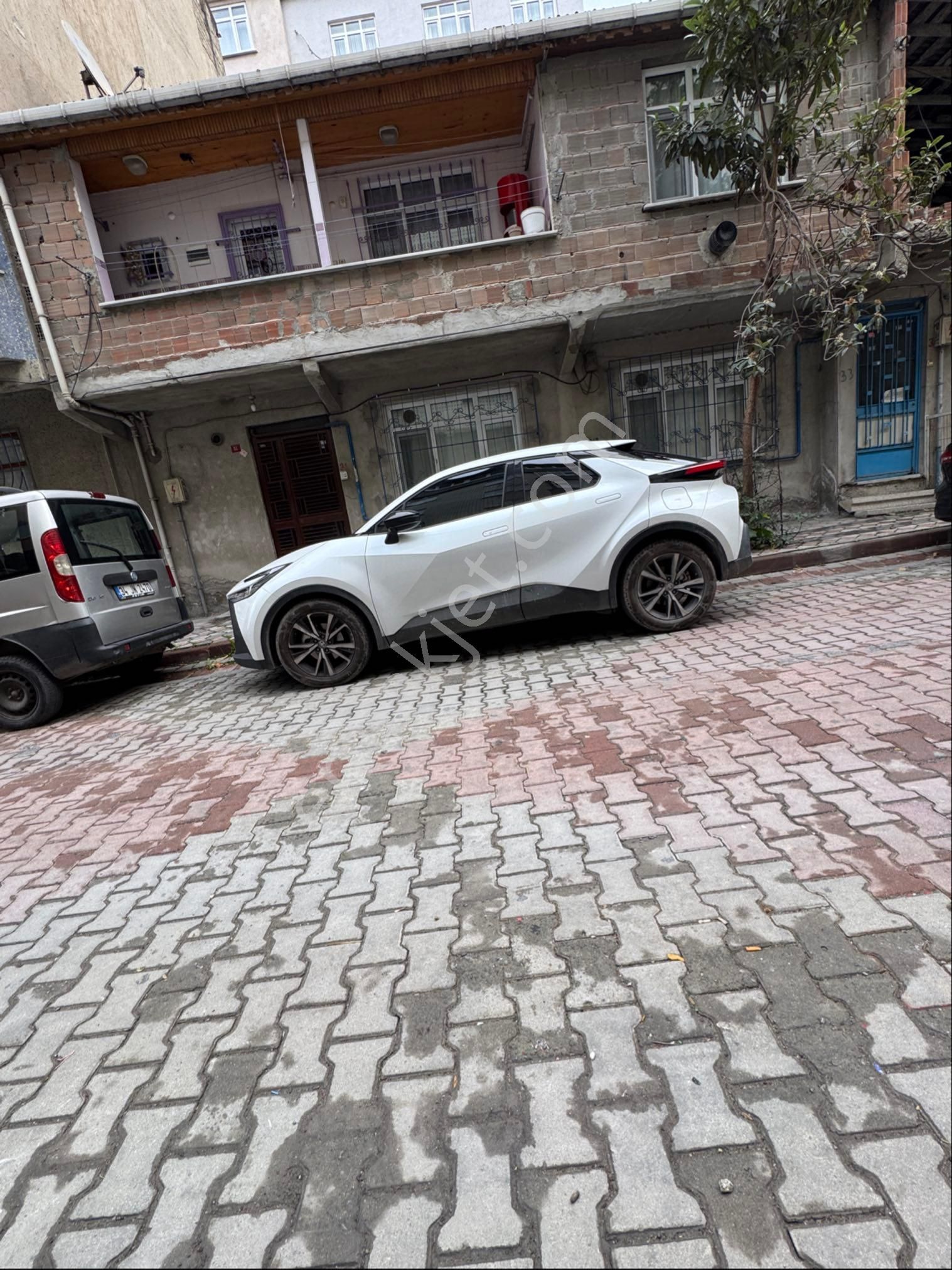 Zafer Yapıdan Satılık 2katlı Bina 135m2 Arsa 72m2 Temel 86m2 Üstler İstanbul Sultangazi Cebeci Mahde