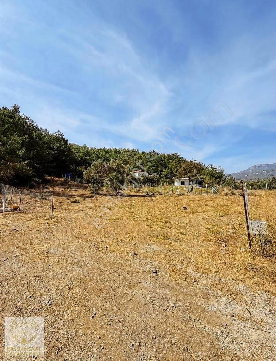 Ersü"den Acil Satılık Menderes Ahmetbeyli Yol Üzerinde Arsa