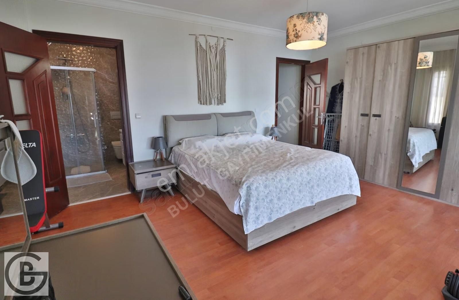 Bodrum Akyarlar'da Denize Yakın Kaptan Köşkü Gibi Villa 3+1 - Görsel 32