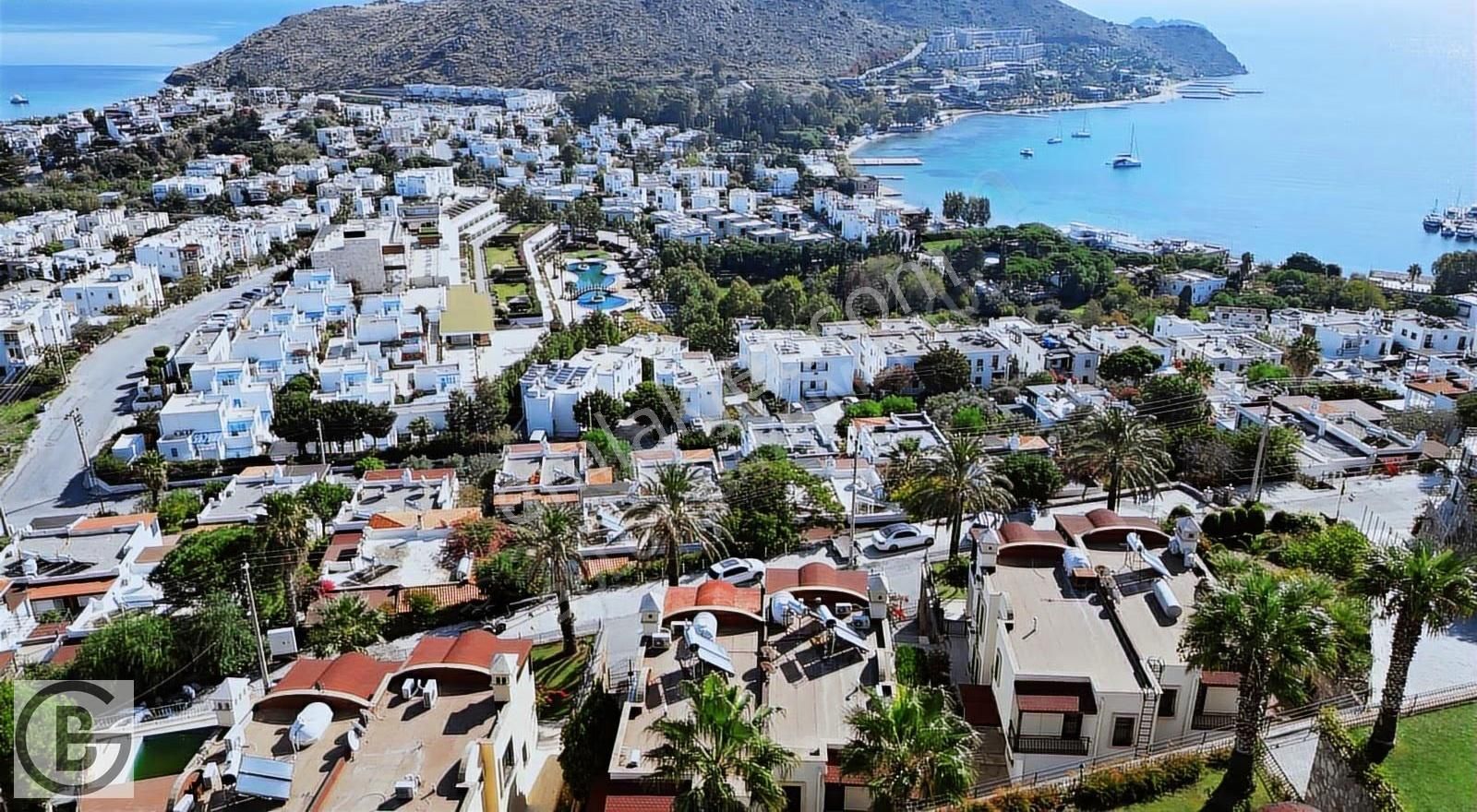 Bodrum Akyarlar'da Denize Yakın Kaptan Köşkü Gibi Villa 3+1 - Görsel 25