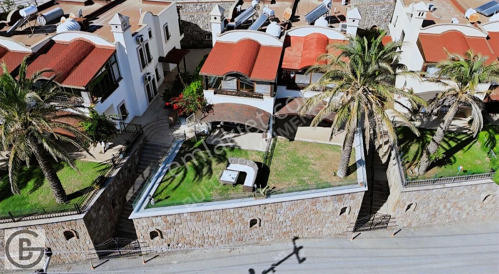 Bodrum Akyarlar'da Denize Yakın Kaptan Köşkü Gibi Villa 3+1 - Görsel 22