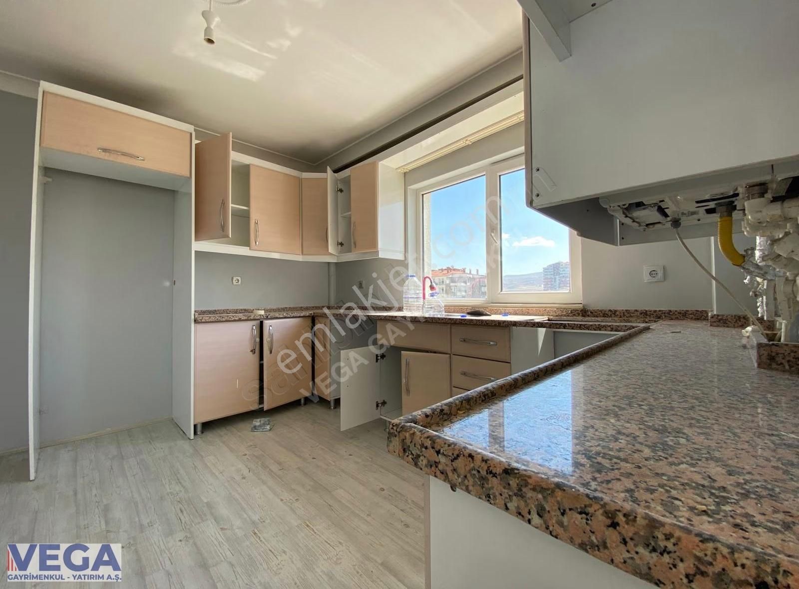 ▄vega▄ Akşemsettin Mah. İskanlı 130m2 3+1 Geniş Ferah Daire - Görsel 9