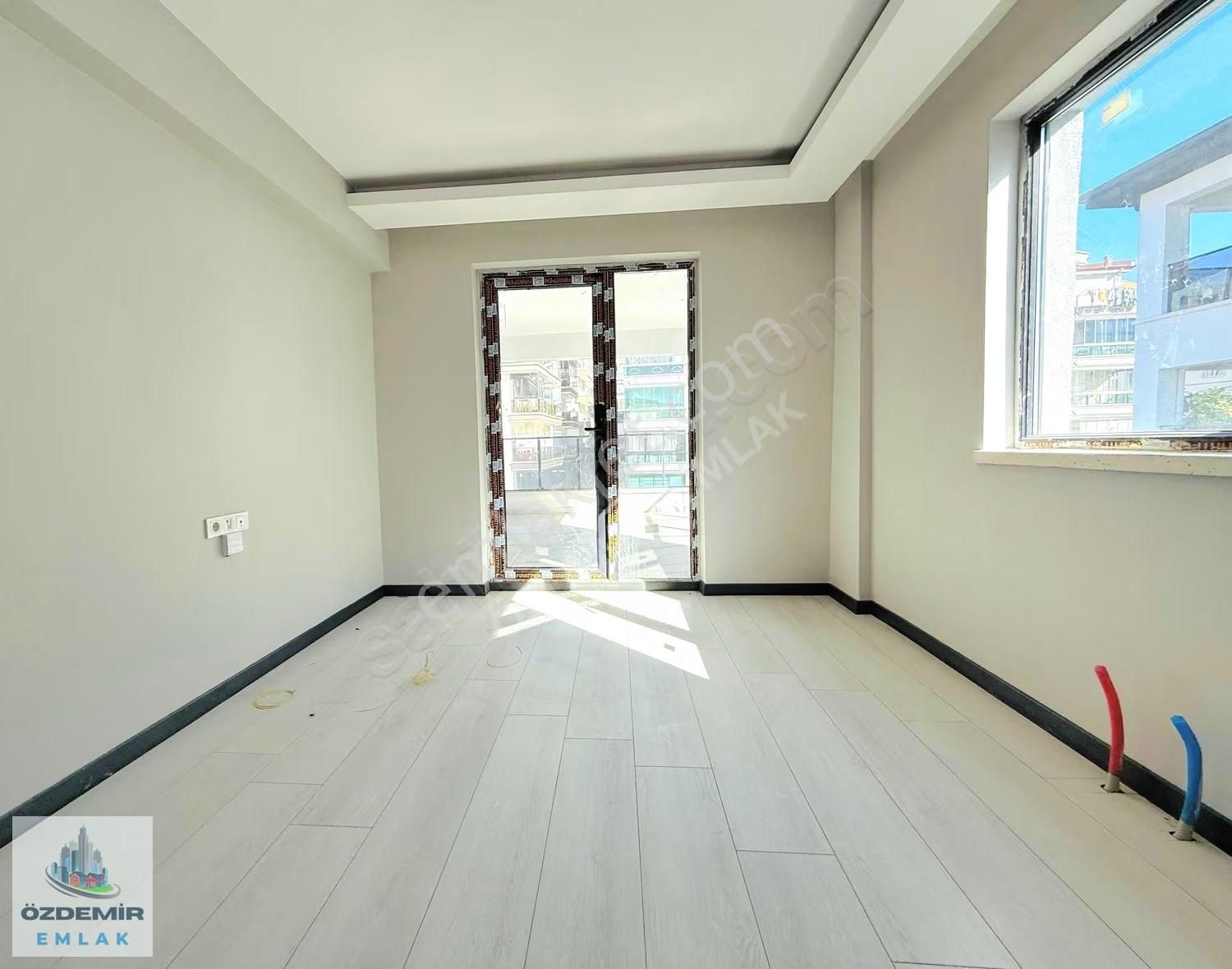 Özdemir Emlak,tan Full Yapılı Ve Muhteşem Manzaralı 3+1 Daire - Görsel 8