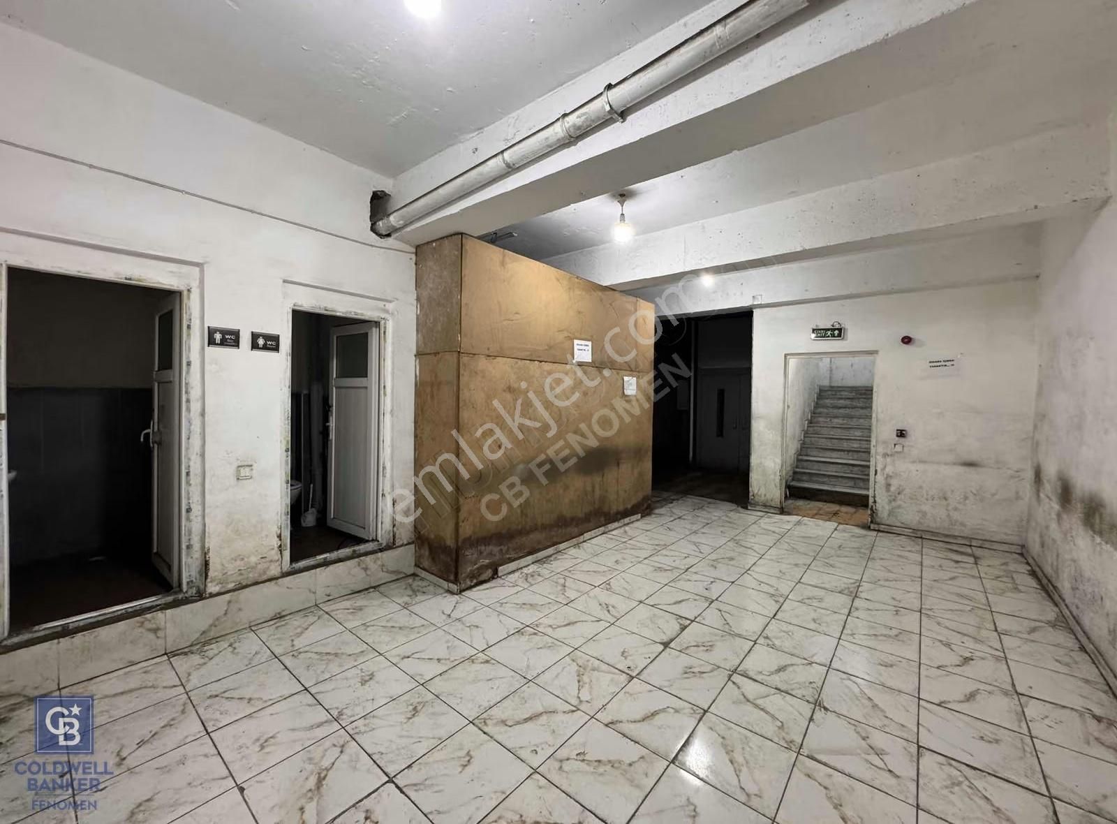 Sultanbeyli Aytop Gıda Sitesi'nde İmalata Uygun 567 M2 Depo - Görsel 17