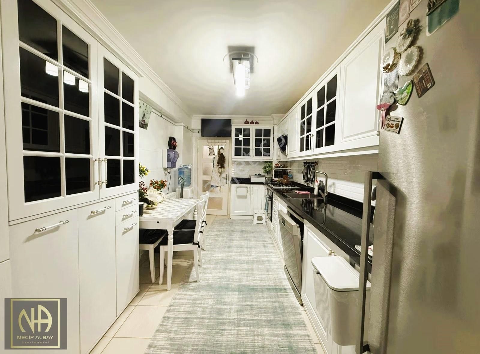 Necip Albay'dan Sancaktepe'de Manzaralı Full Yapılı 3+1 Satılık - Görsel 2