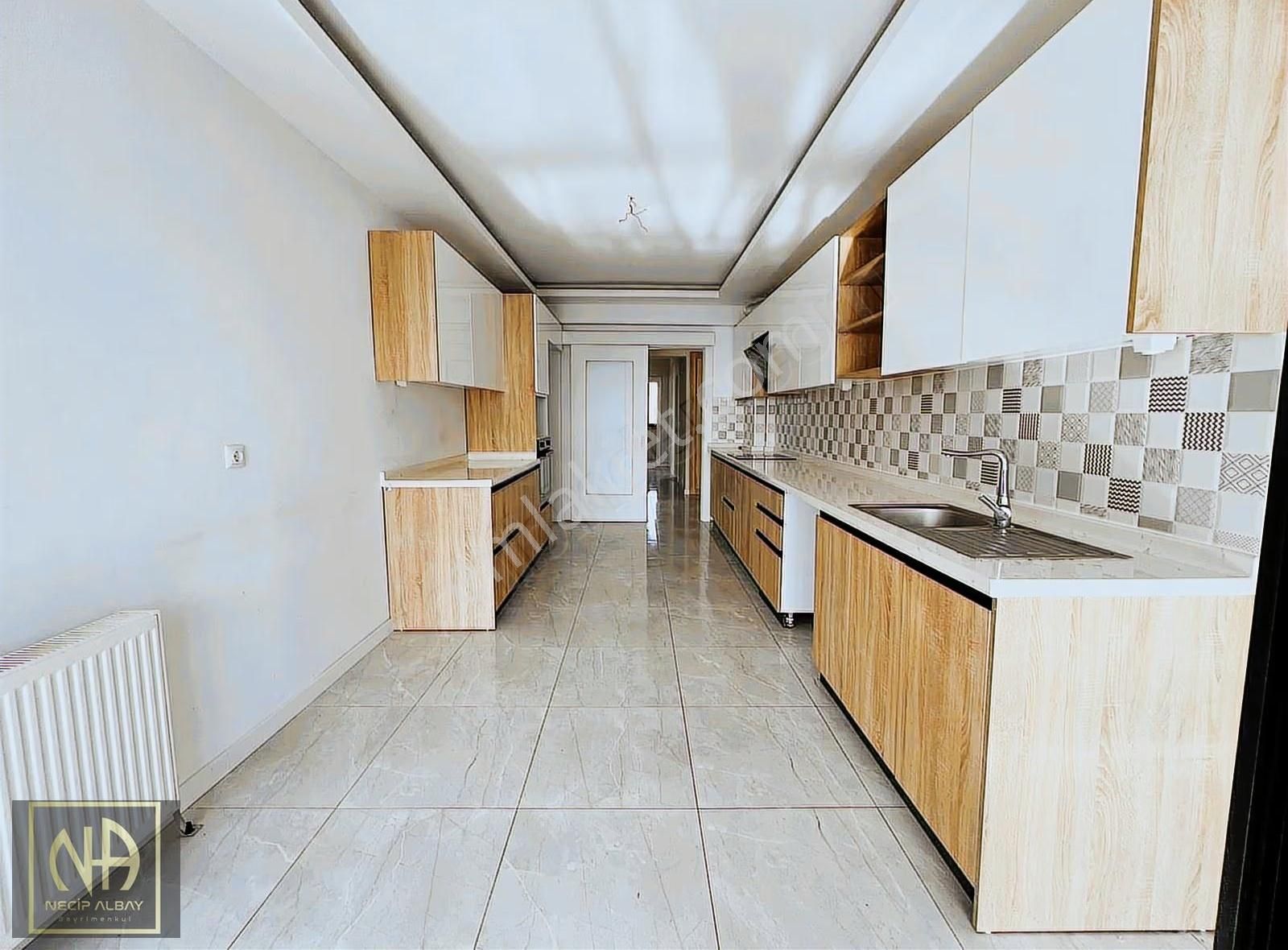 Ovacık'da Full Yapılı Kredi Limiti Sınırsız Fırsat 4.5+1 Satılık - Görsel 17