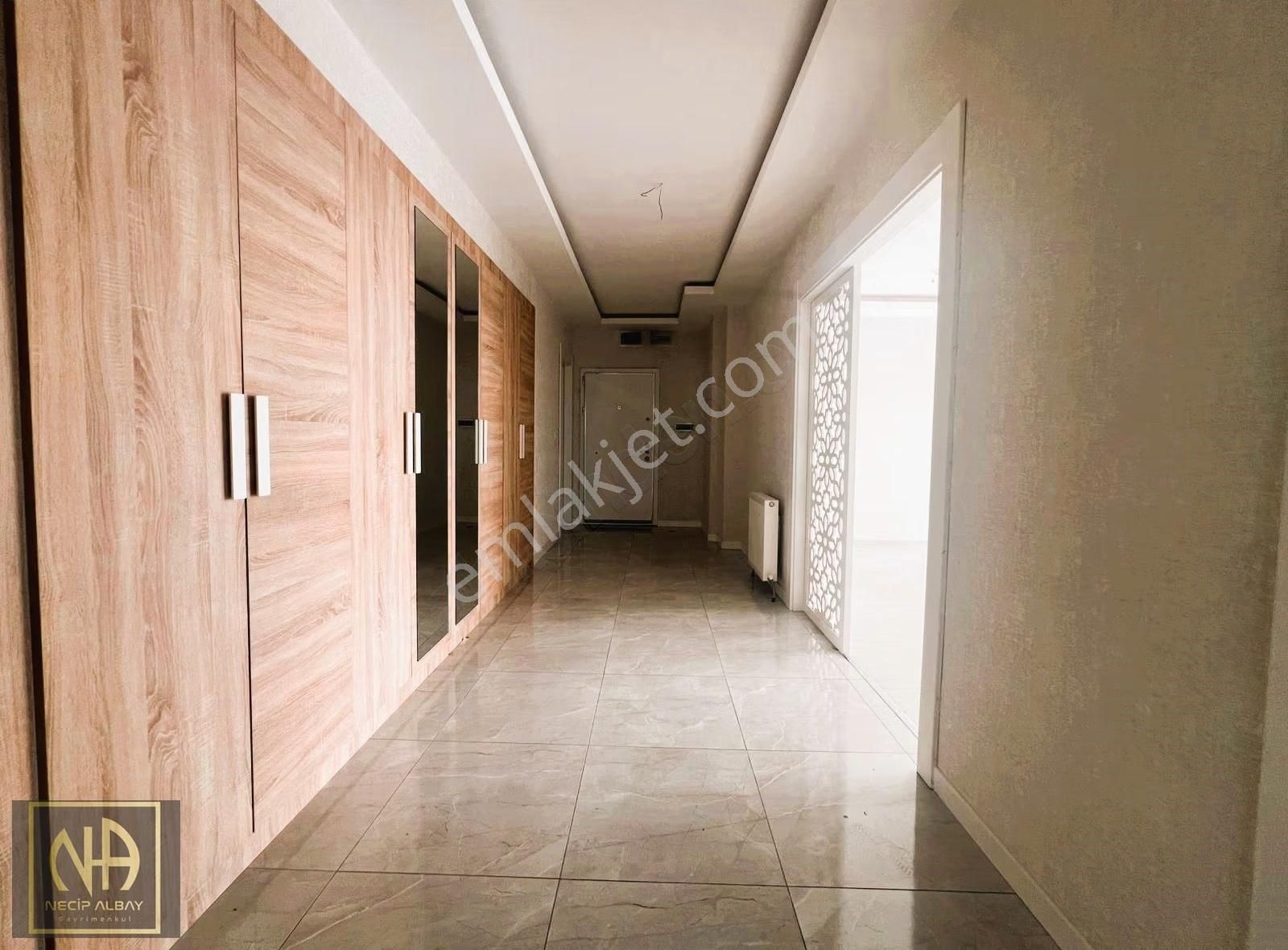 Ovacık'da Full Yapılı Kredi Limiti Sınırsız Fırsat 4.5+1 Satılık - Görsel 5