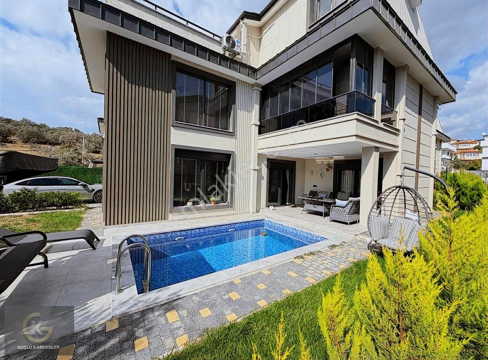 Altınoluk Güçlü Kardeşler Gürede Girişte Oda 5+1 Lüks Müstakil - Görsel 31