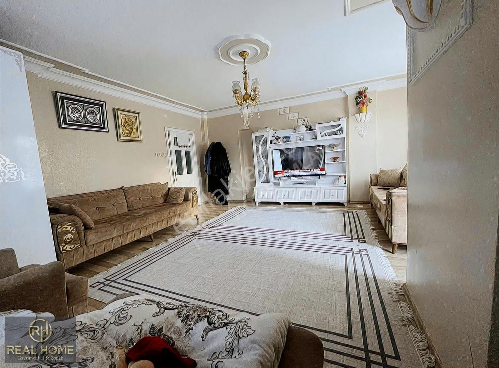 Kanaryanın En Güzel Konumunda 3+1 120 M2 Satılık Daire - Görsel 26