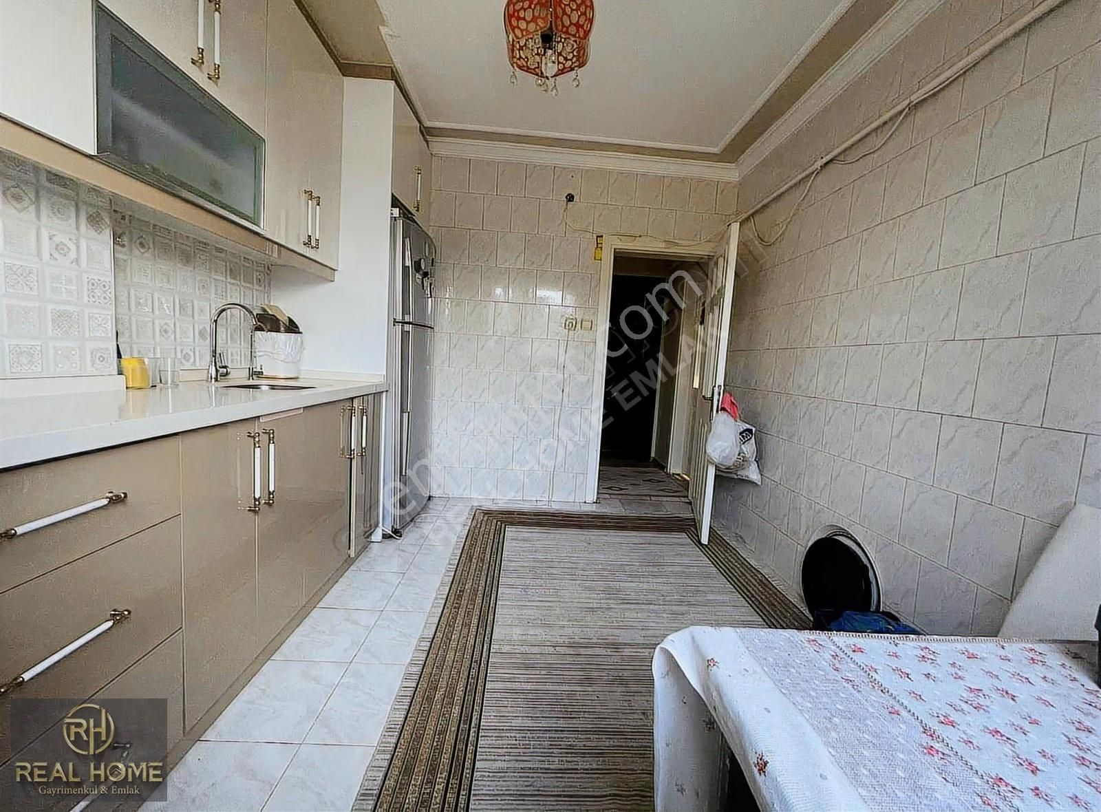 Kanaryanın En Güzel Konumunda 3+1 120 M2 Satılık Daire - Görsel 15