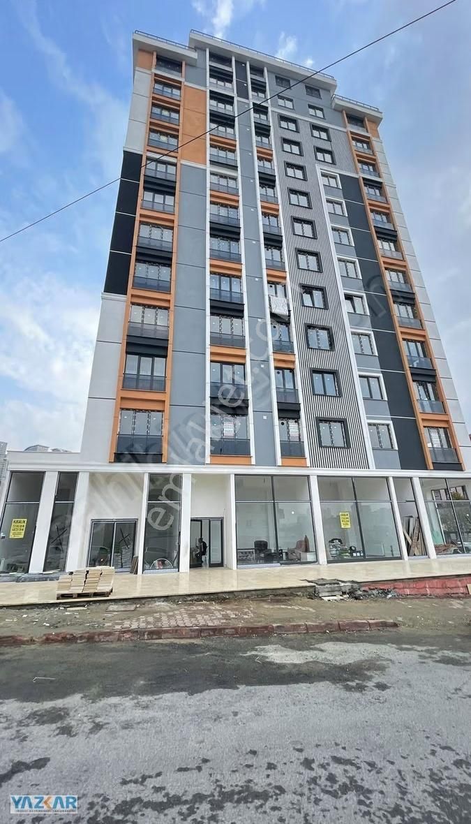 Akevlerde Cade Üzerinde Kelepir Satılık 2+1 Daire