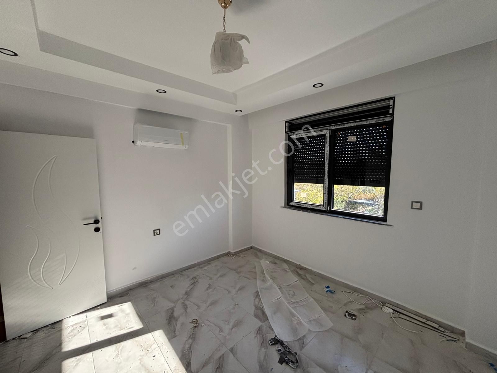 Usta Gayrimenkulden Satılık Kadriyede Havuzlu Sıfır 1+1 Daireler - Görsel 10