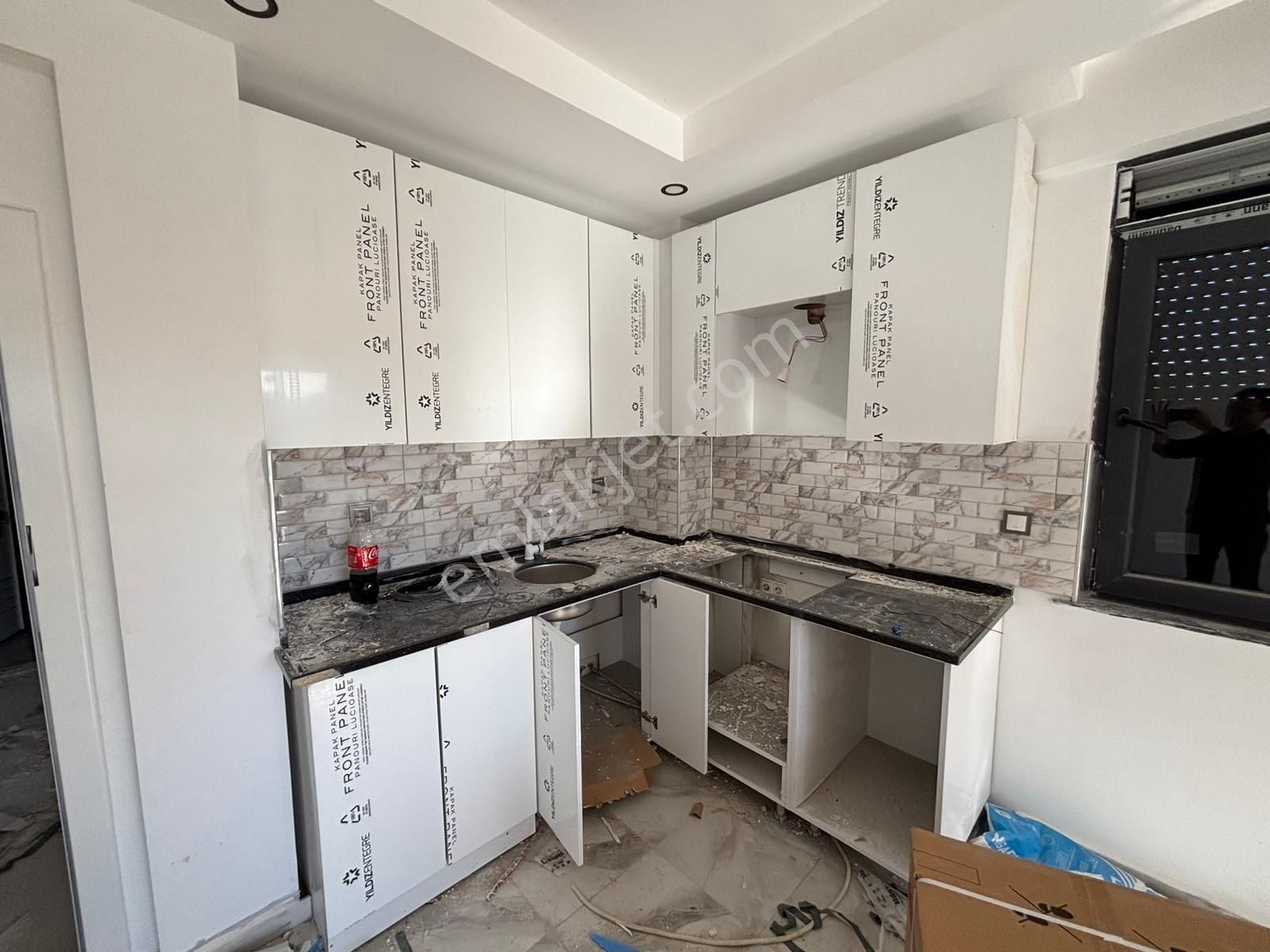 Usta Gayrimenkulden Satılık Kadriyede Havuzlu Sıfır 1+1 Daireler - Görsel 6