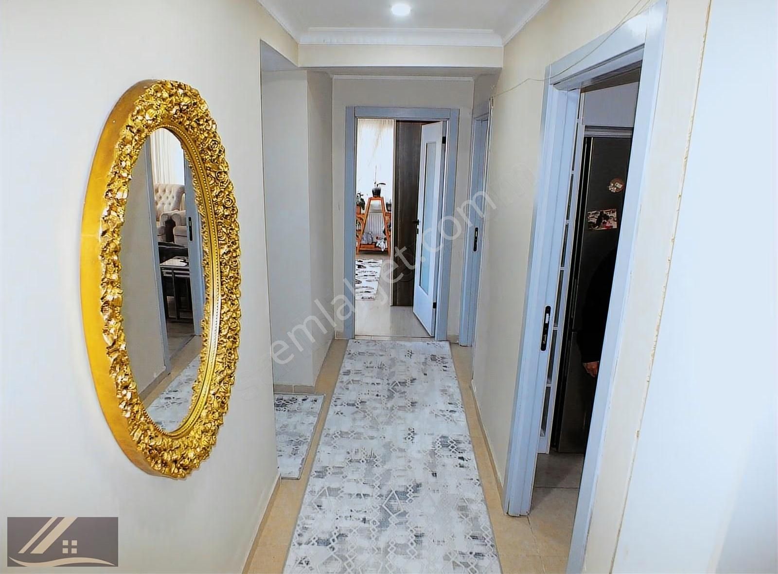 Mislife'tan Girne Caddesi Arkası 2. Kat 3+1 130 M2 Çift Balkonlu - Görsel 31