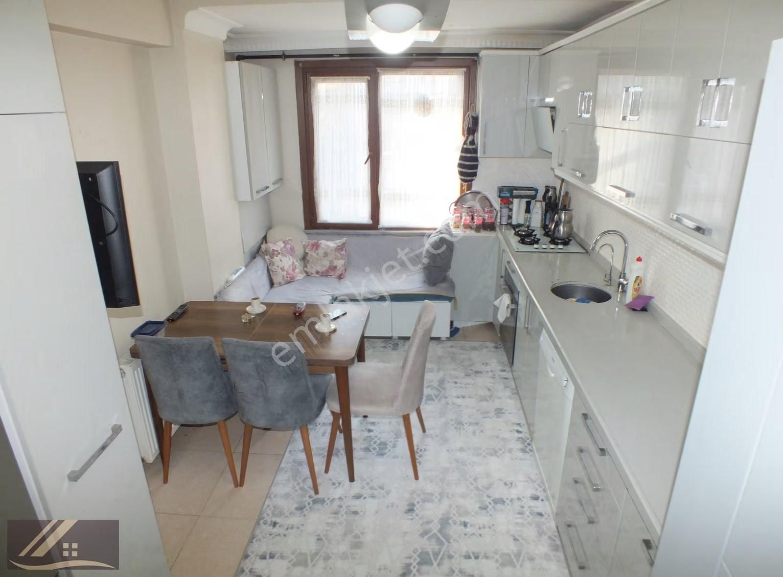 Mislife'tan Girne Caddesi Arkası 2. Kat 3+1 130 M2 Çift Balkonlu - Görsel 20